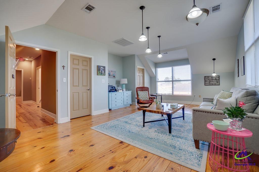110 Kellwood Drive