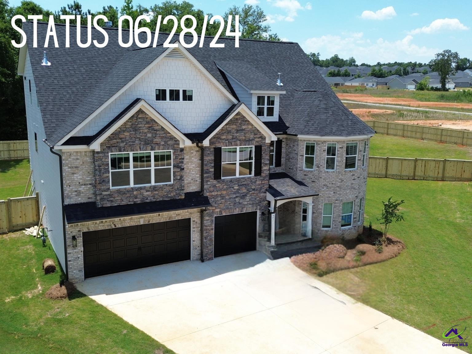 214 Cedar Leaf Trail