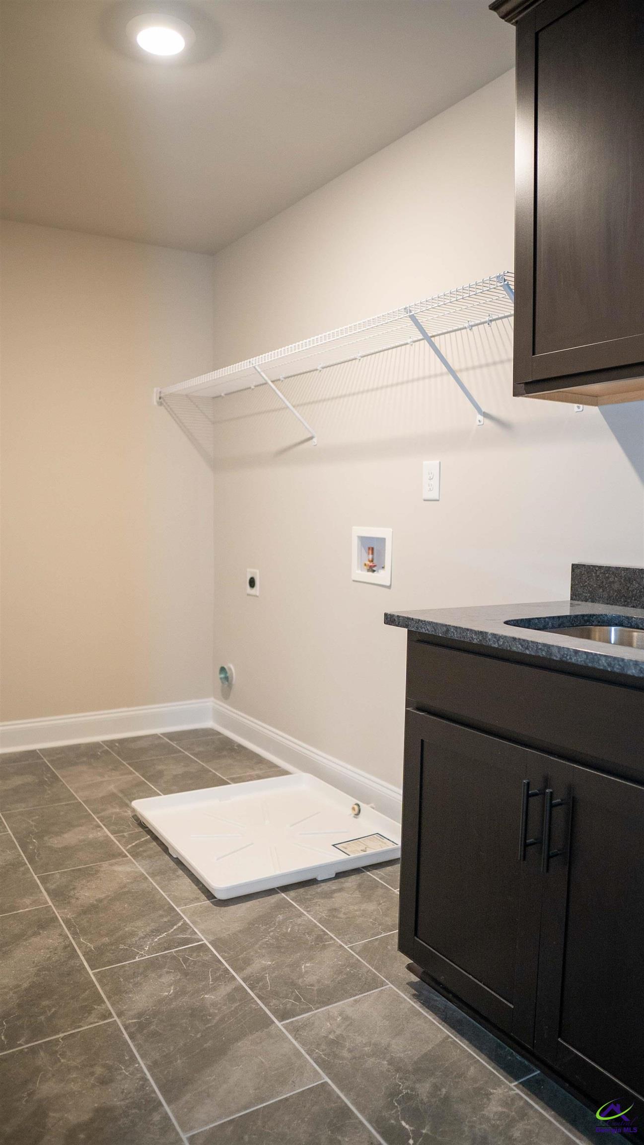 214 Cedar Leaf Trail