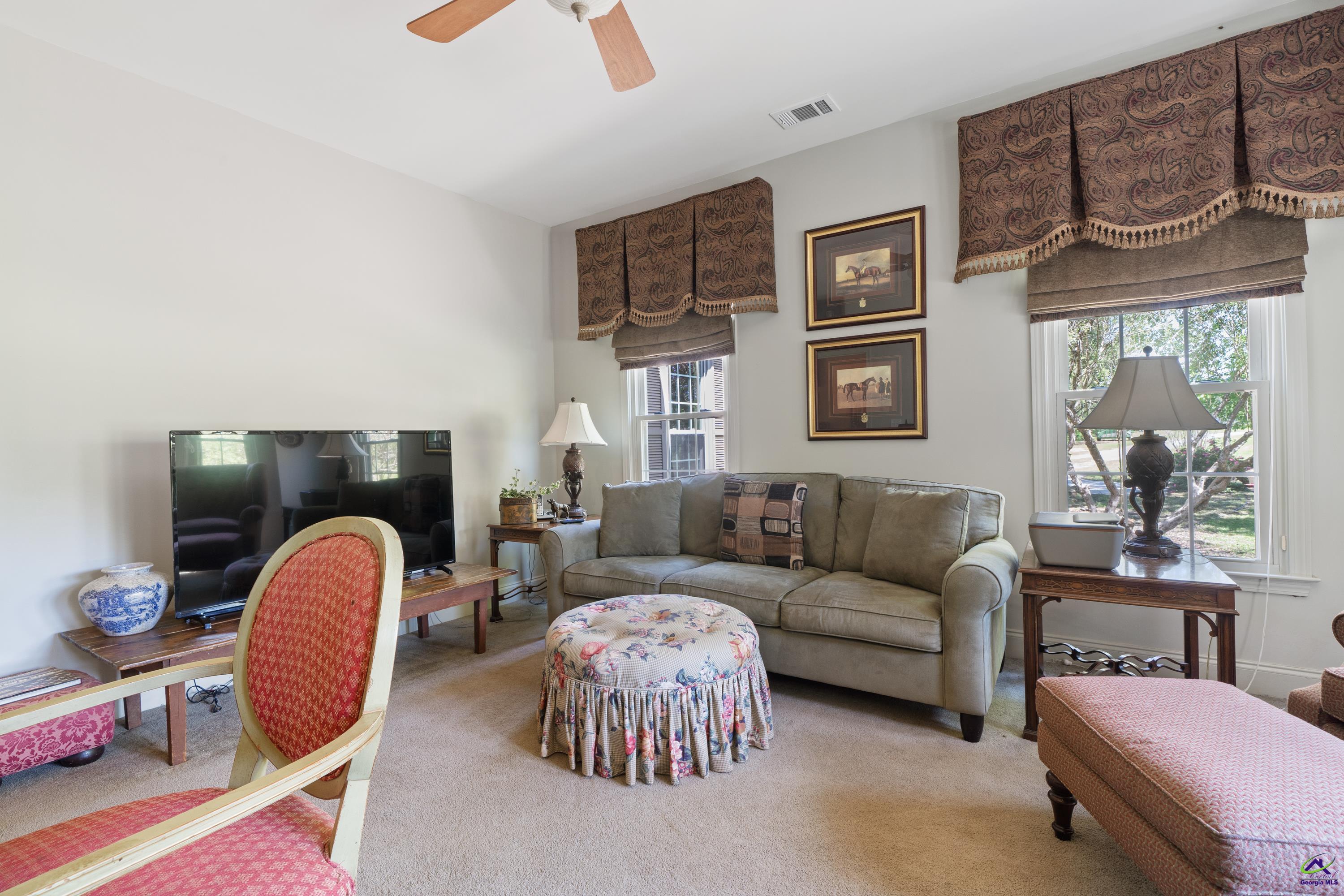 2099 Kings Chapel Road