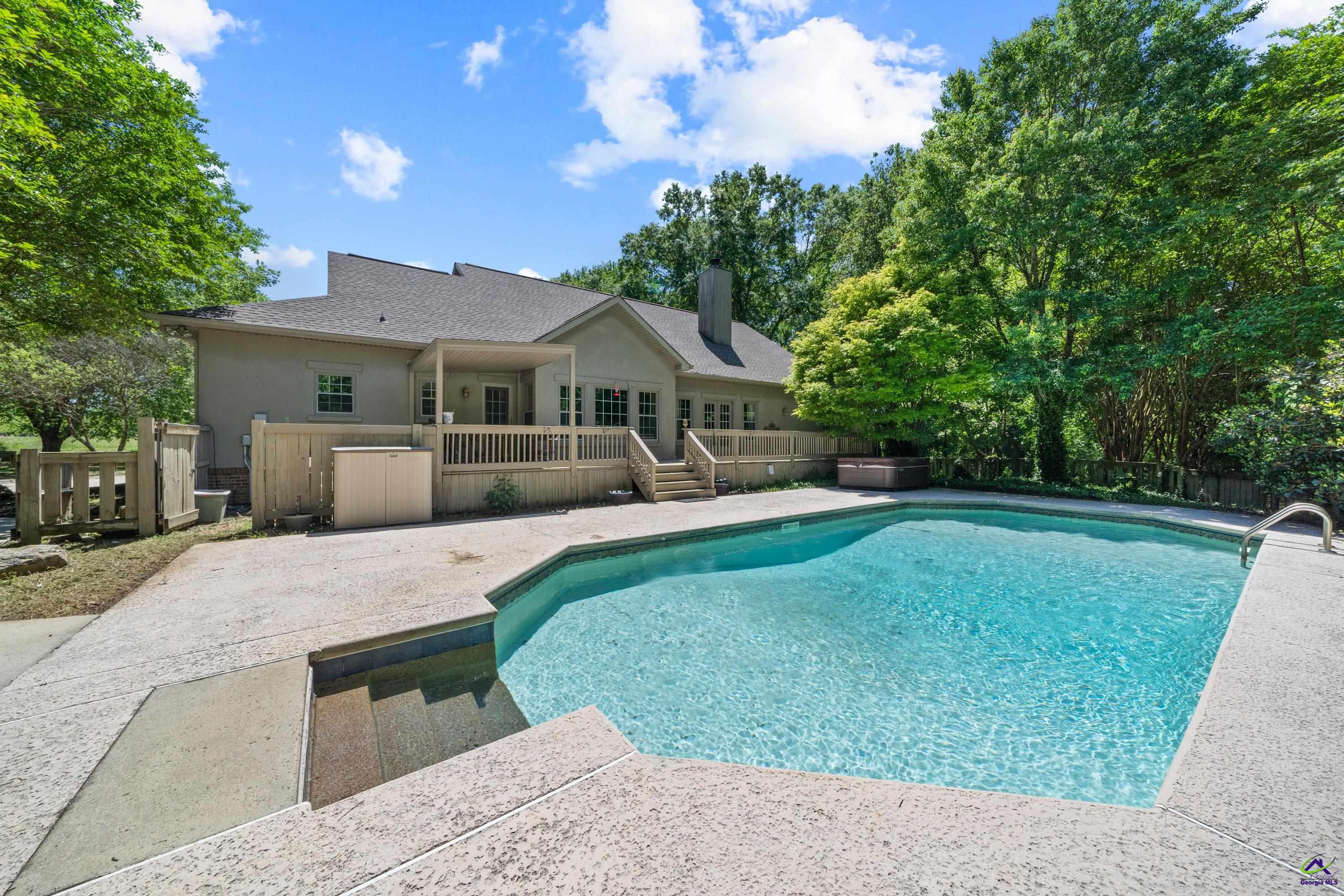 2099 Kings Chapel Road