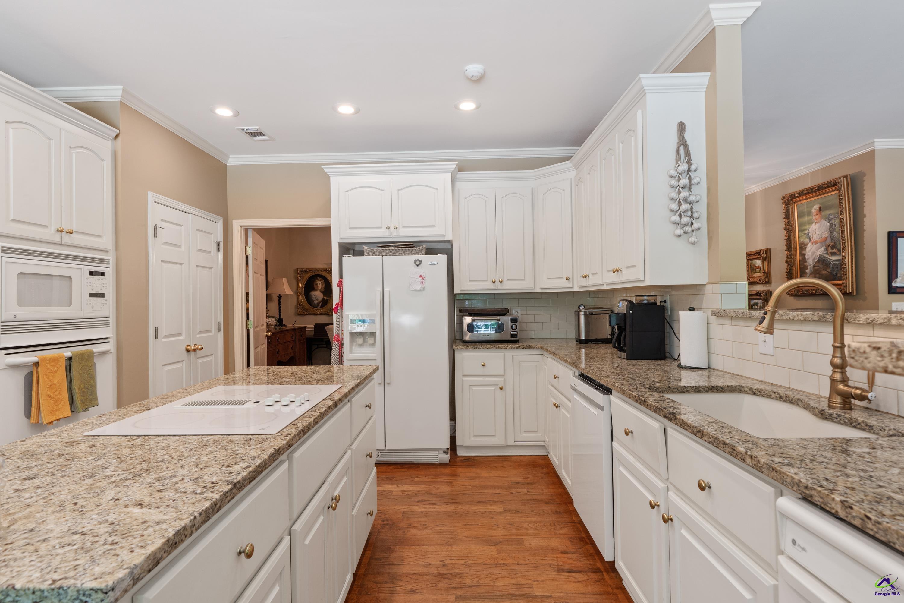 2099 Kings Chapel Road