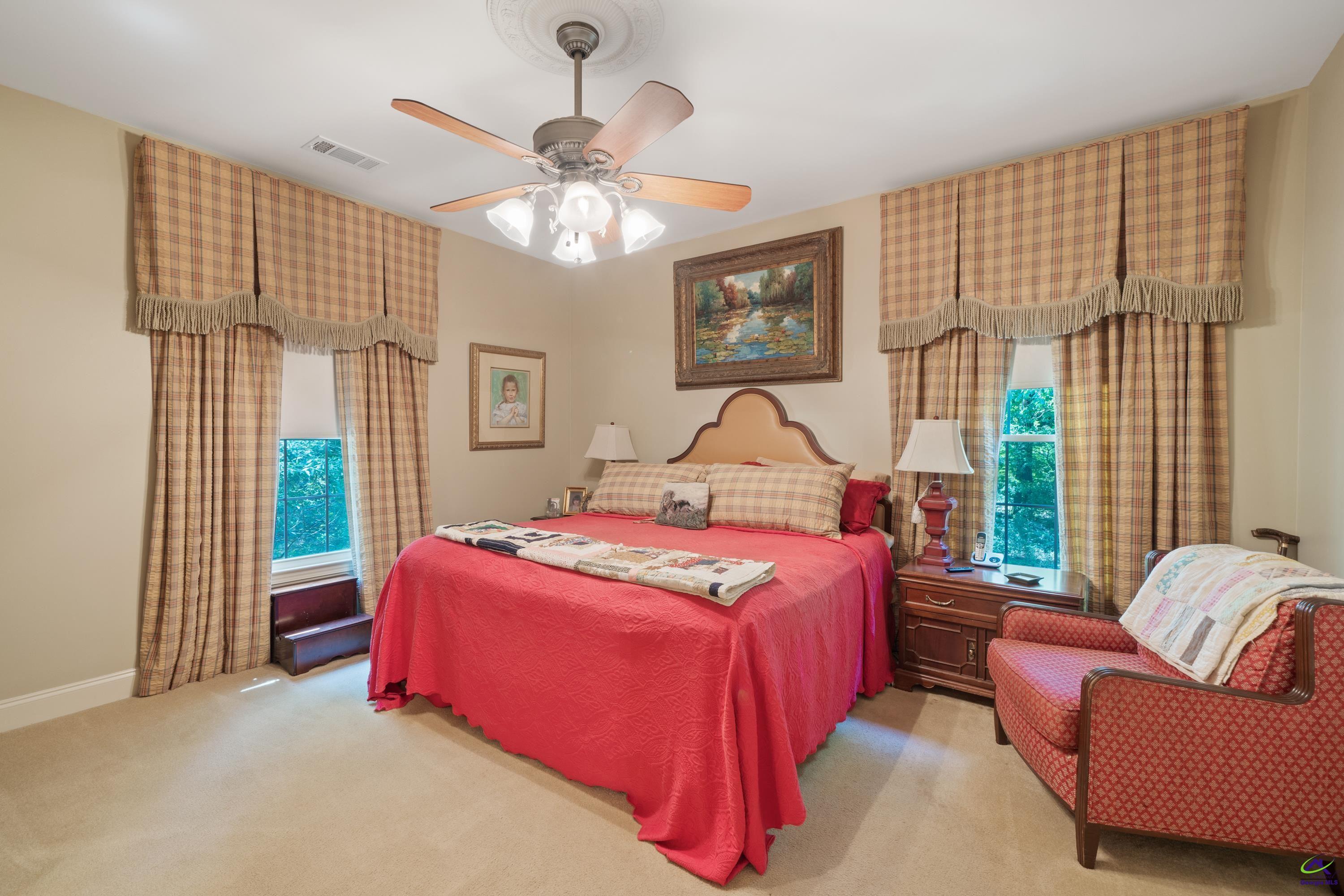 2099 Kings Chapel Road