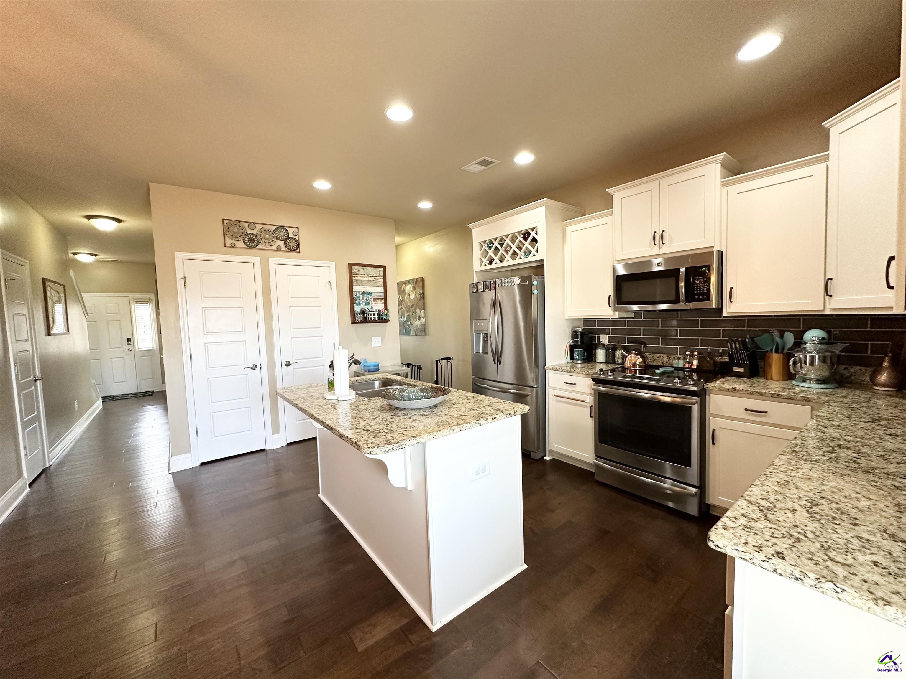 319 Rippling Water Way