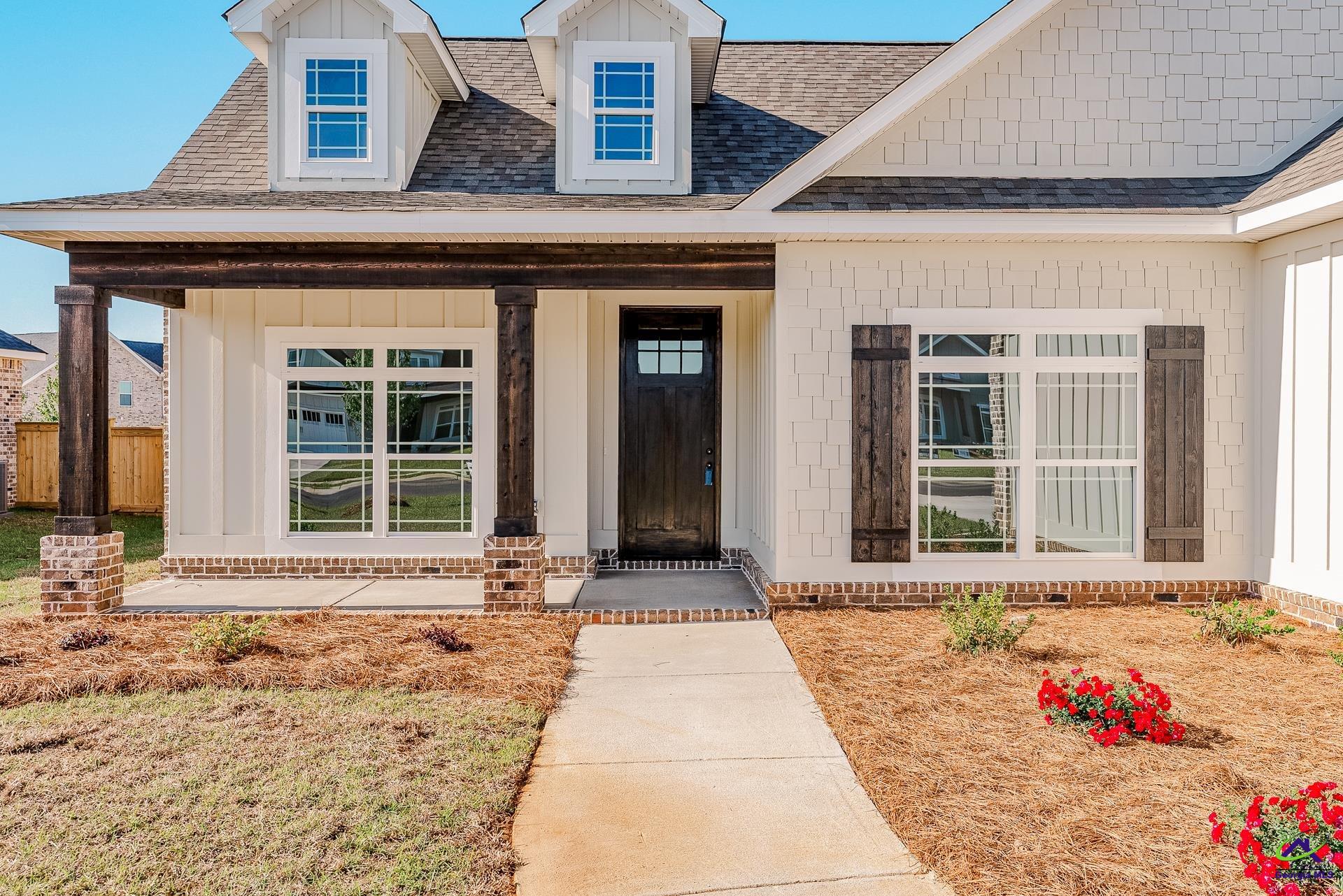 104 Moss Wood Court