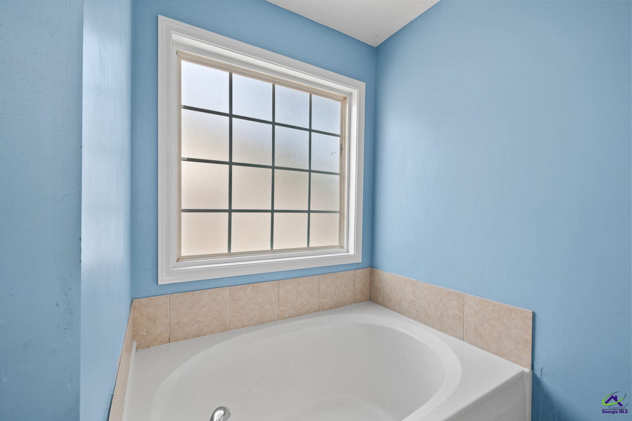 319 Hidden Creek Circle