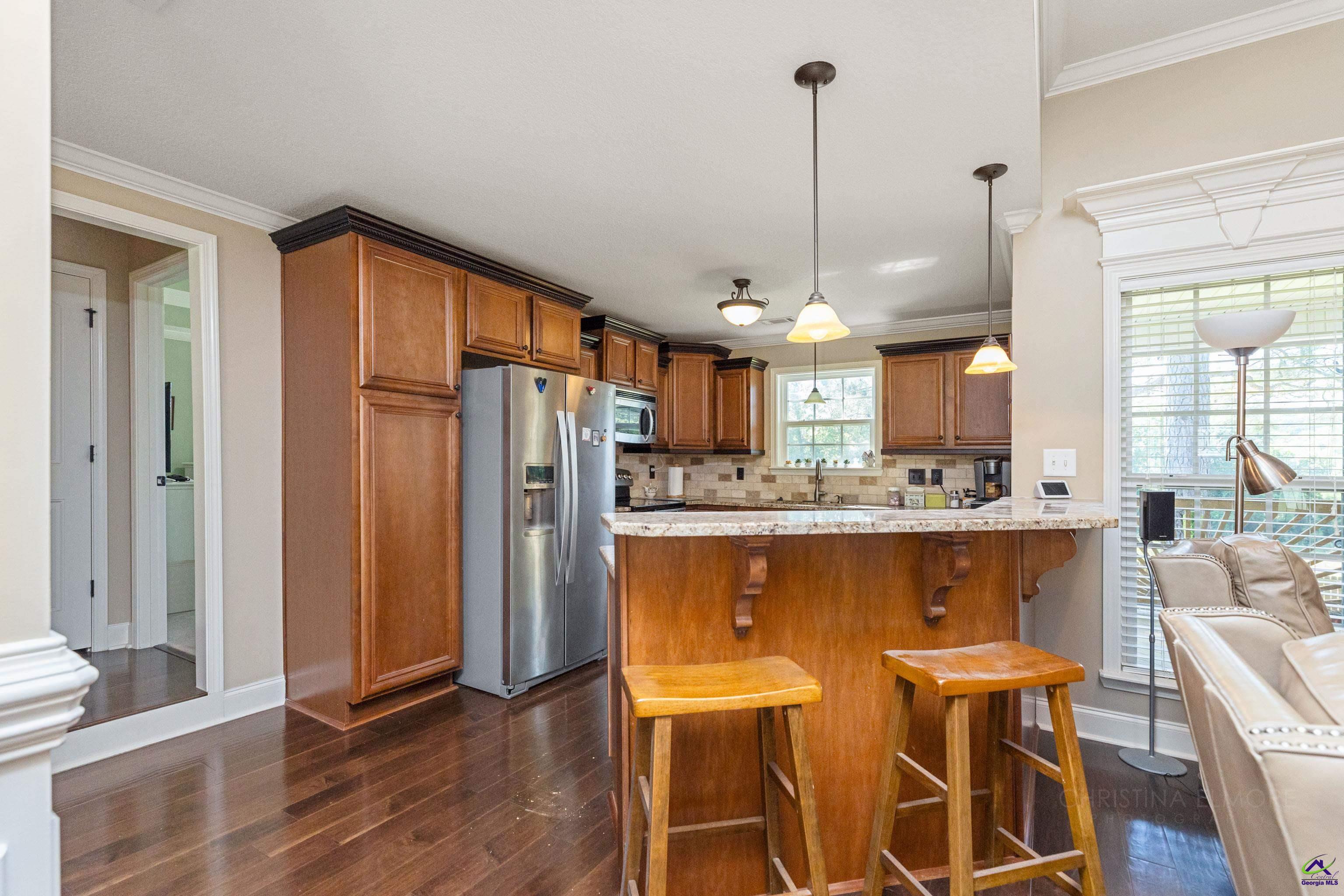 511 Amberley Court