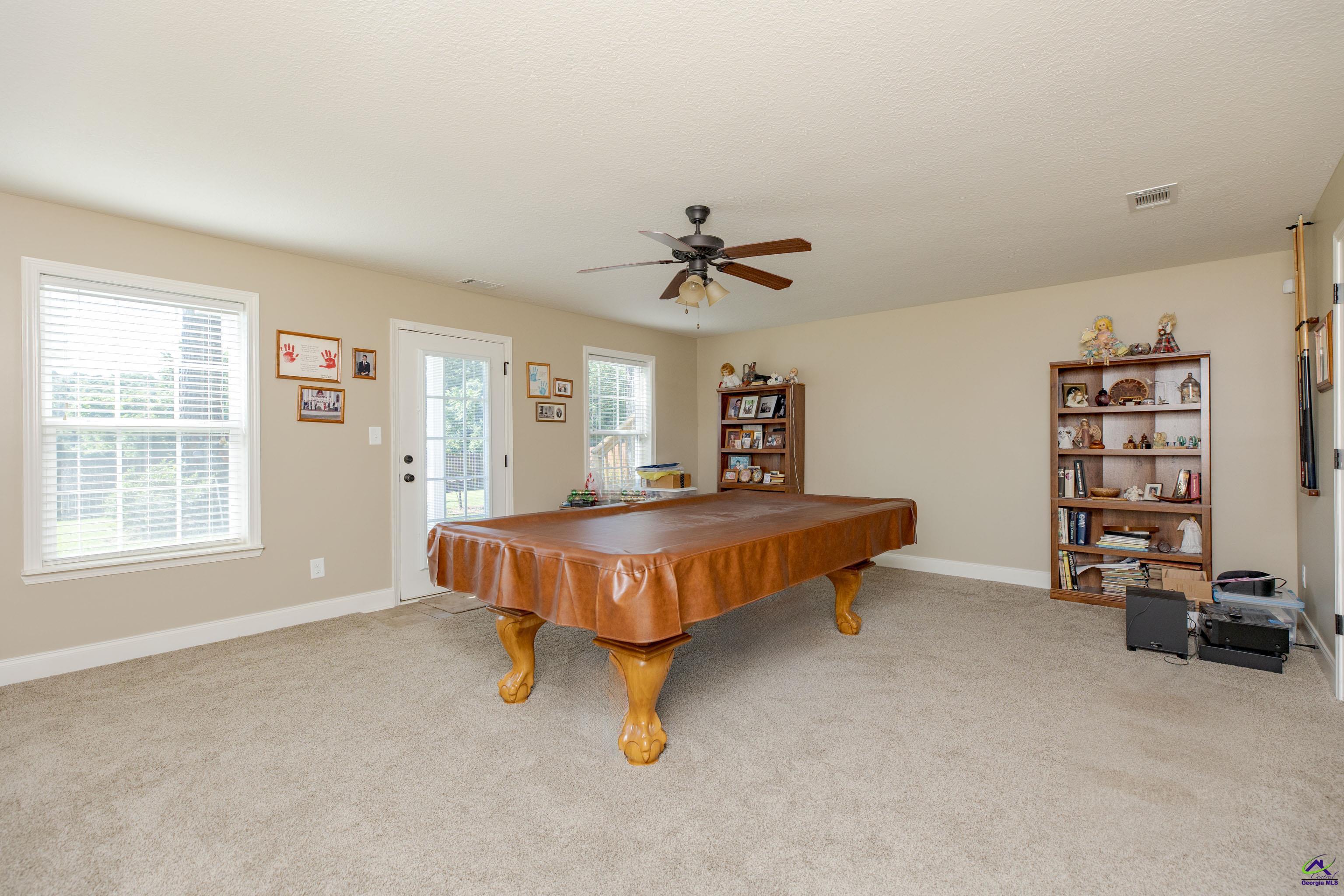 511 Amberley Court