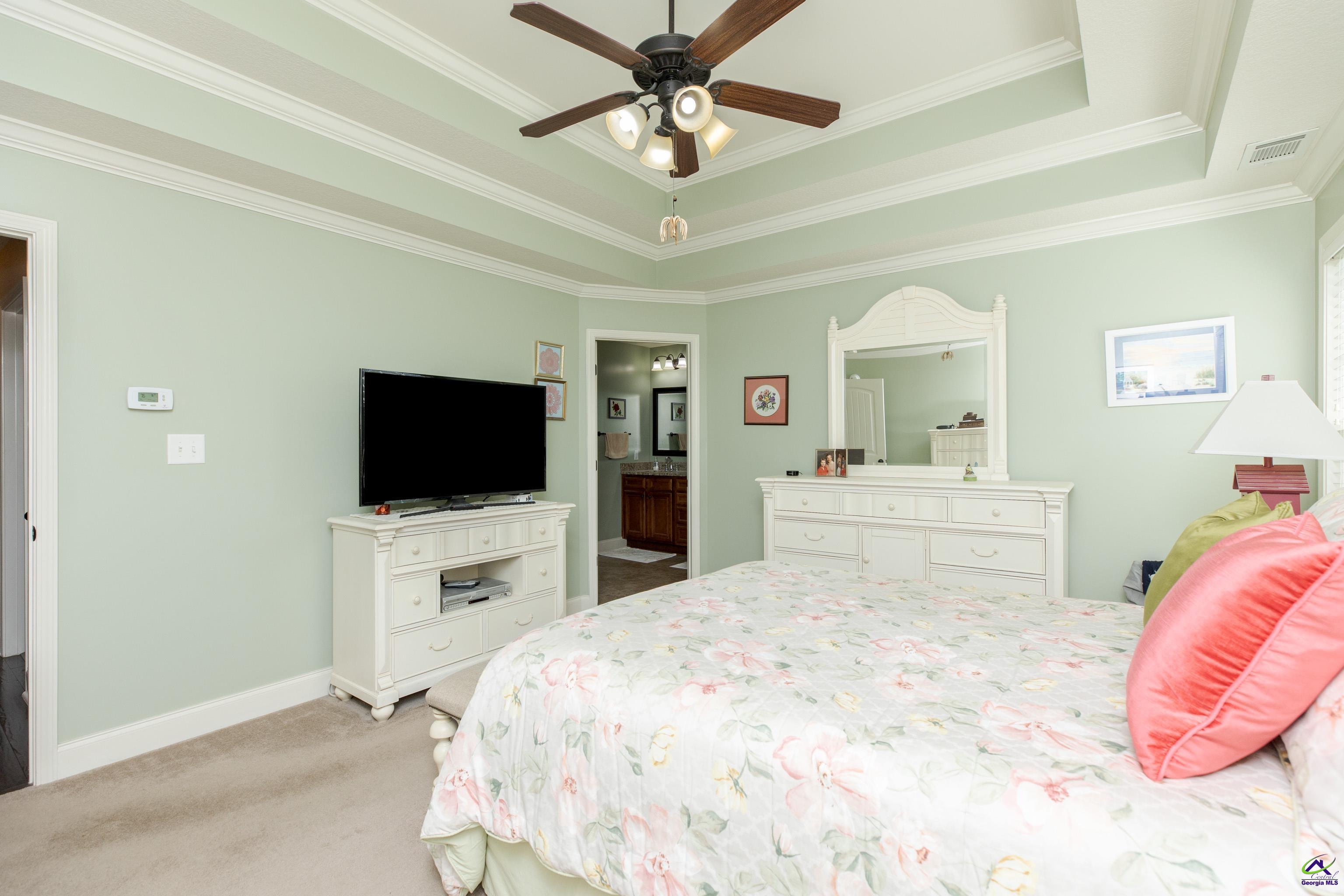 511 Amberley Court