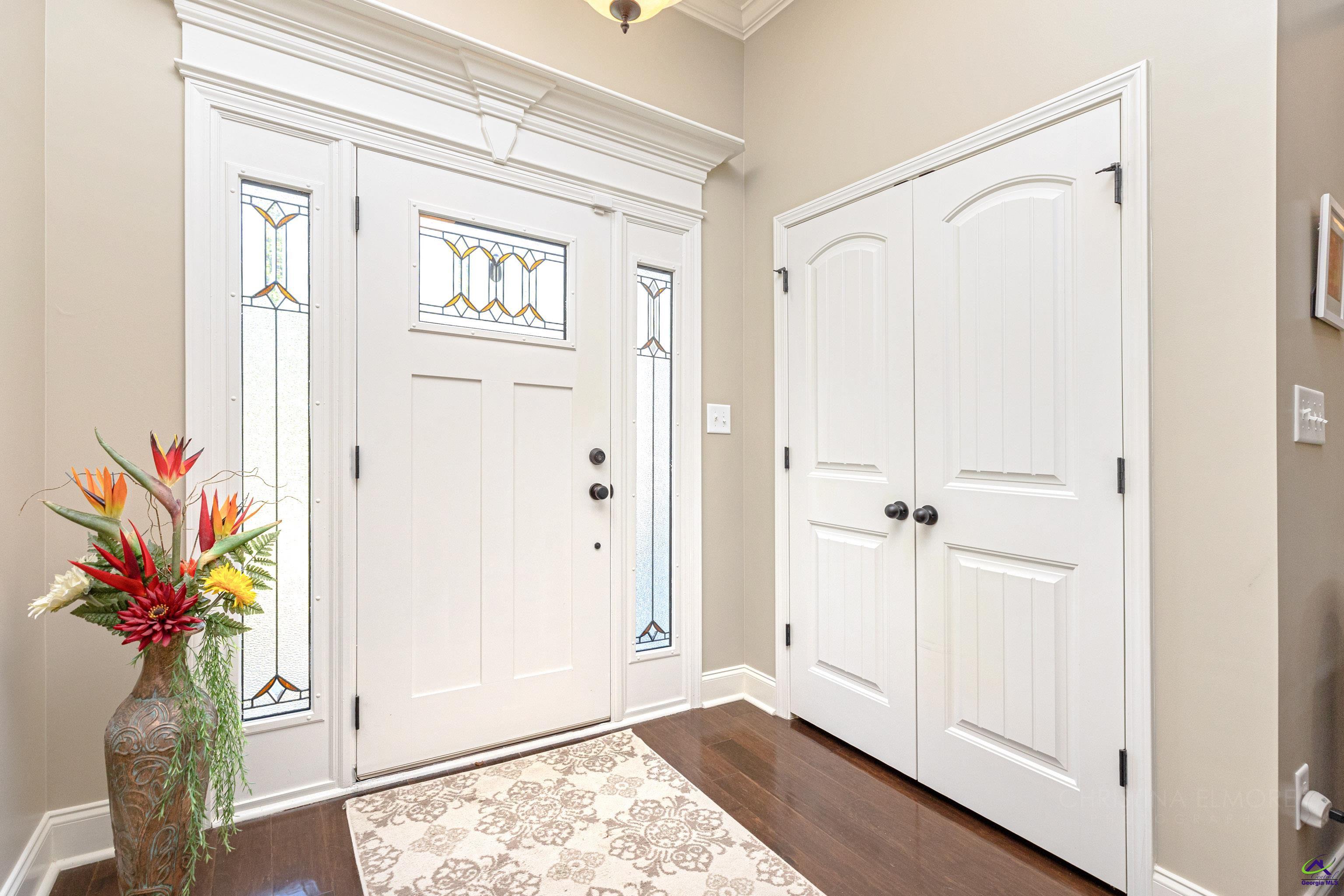 511 Amberley Court