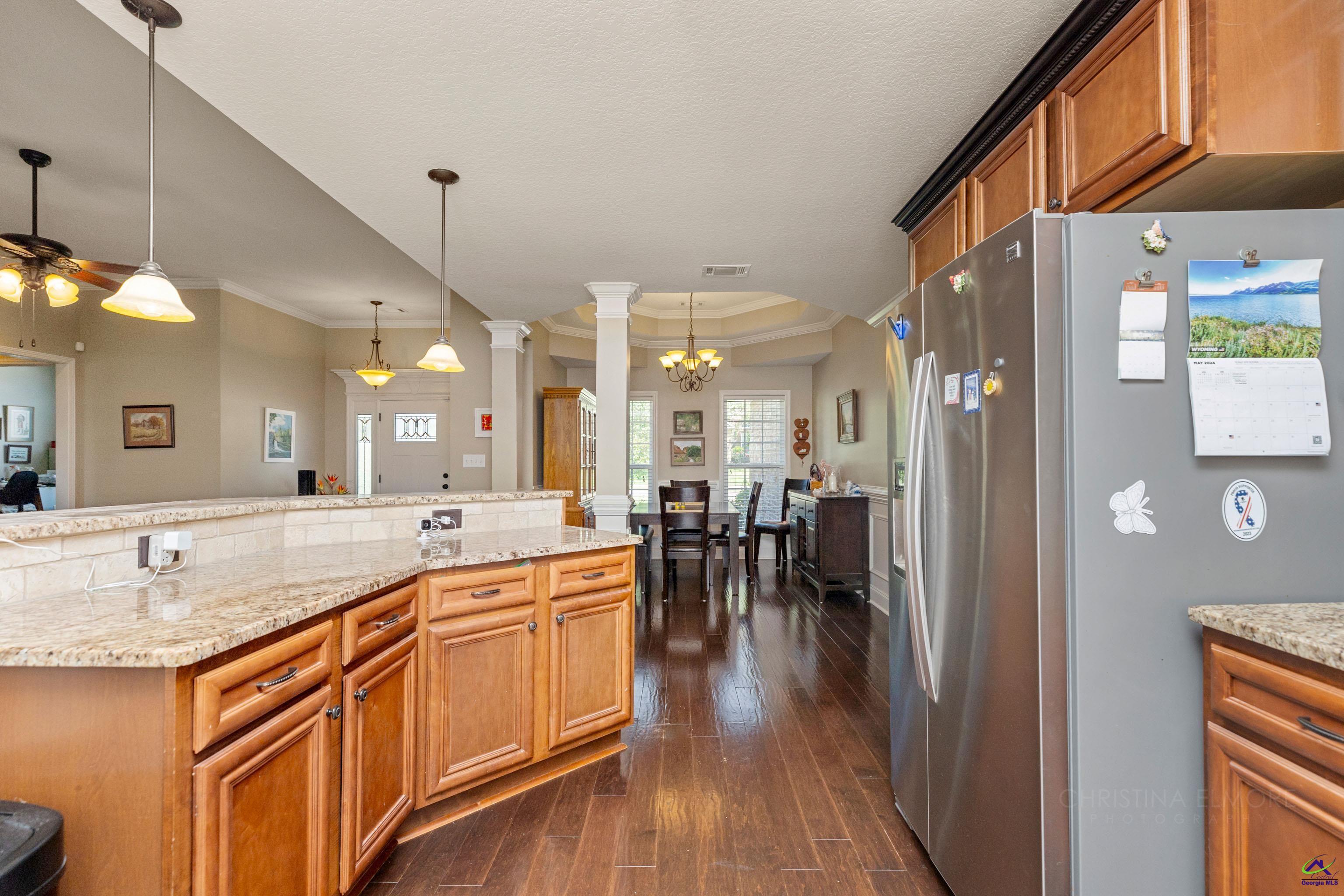 511 Amberley Court