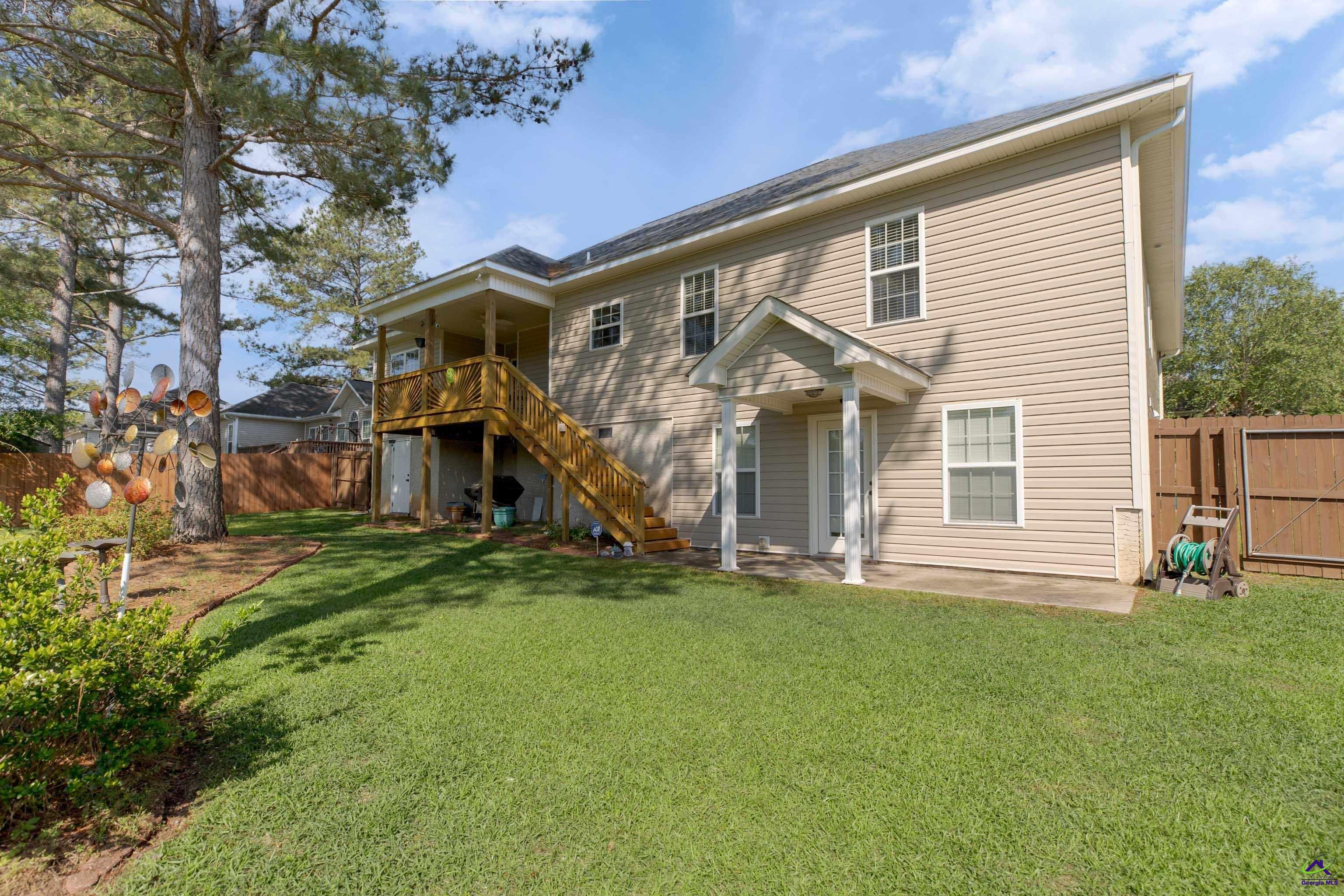 511 Amberley Court