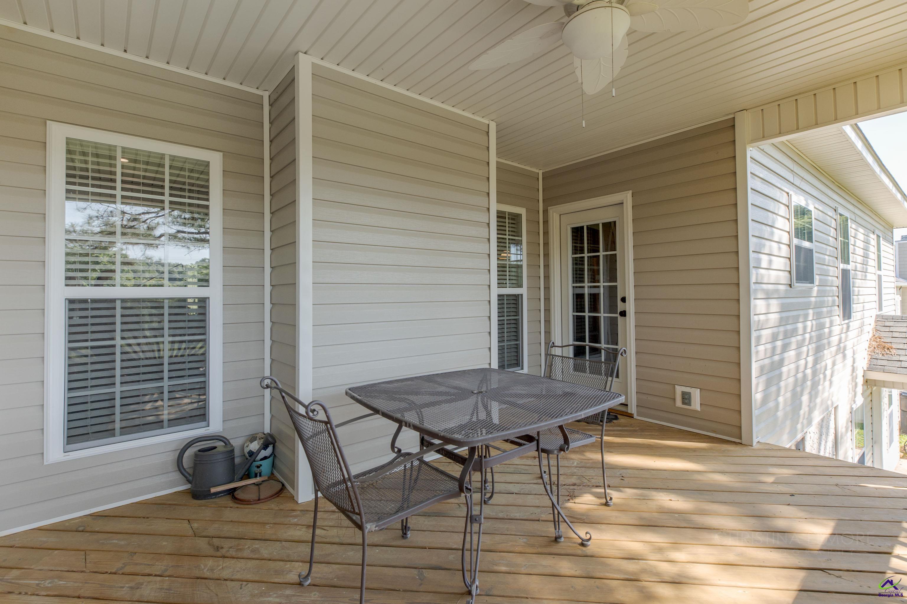 511 Amberley Court