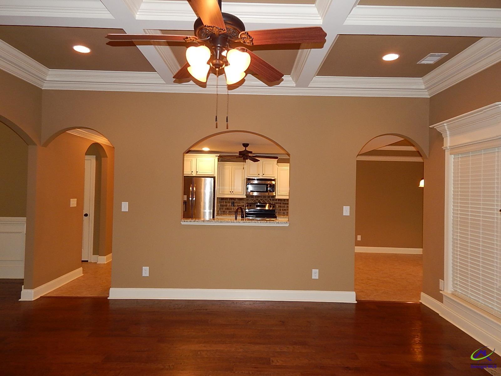 206 Tivoli Circle