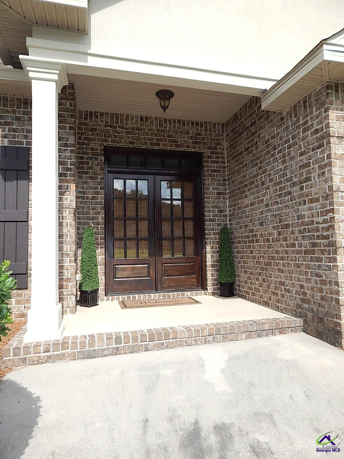 206 Tivoli Circle