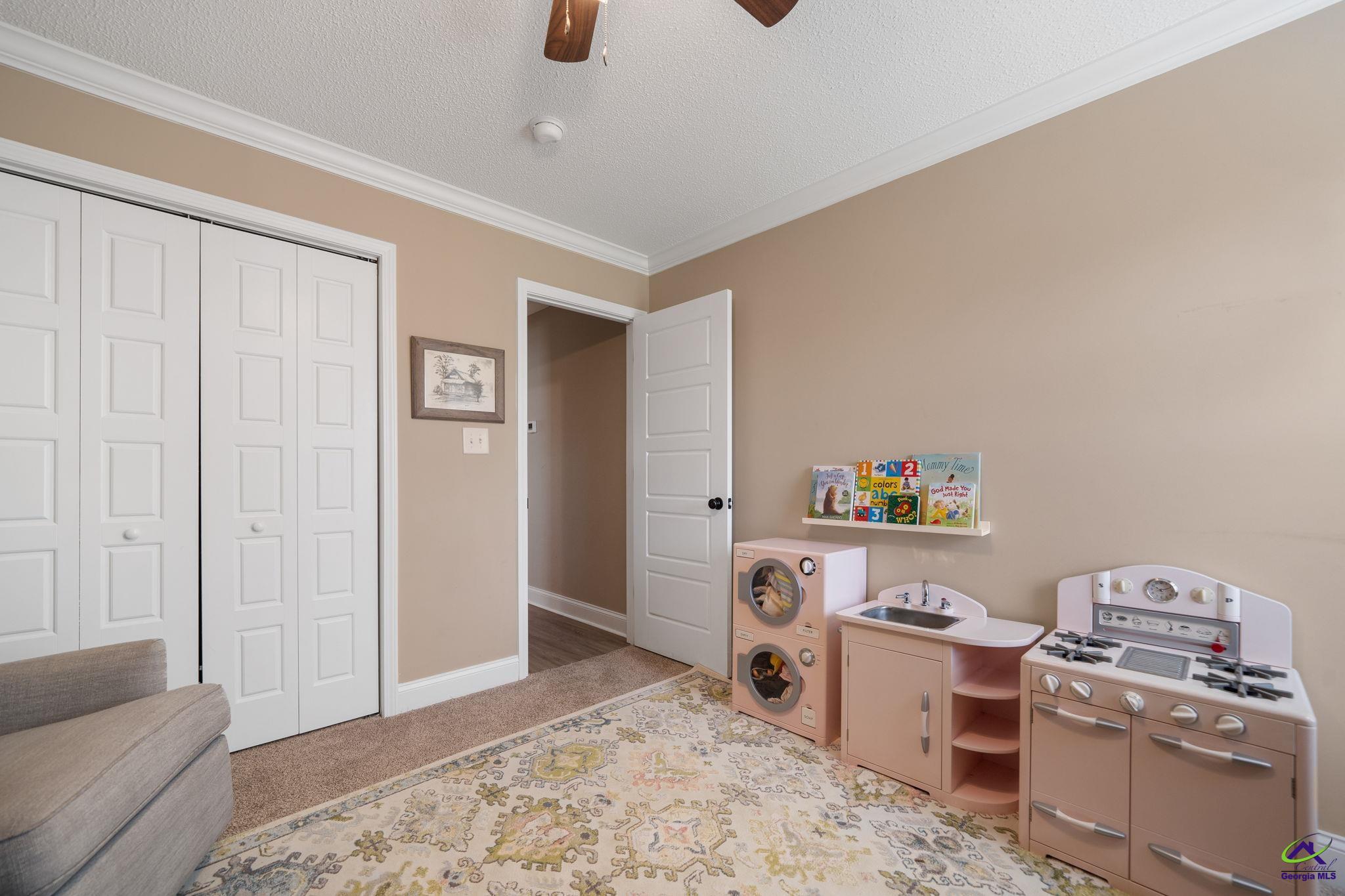 114 Wenlock Circle