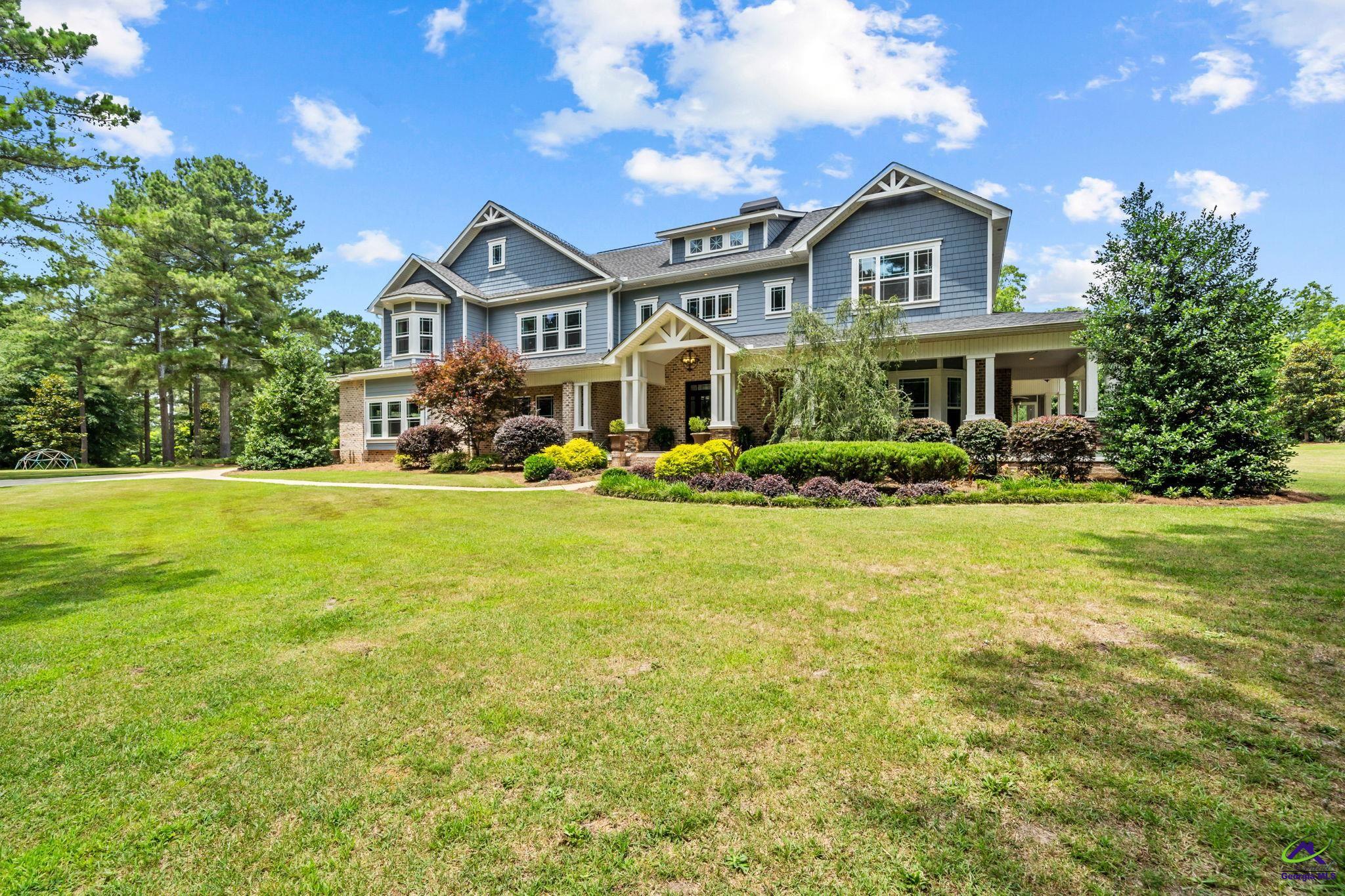 1015 Eagle Feather Trail