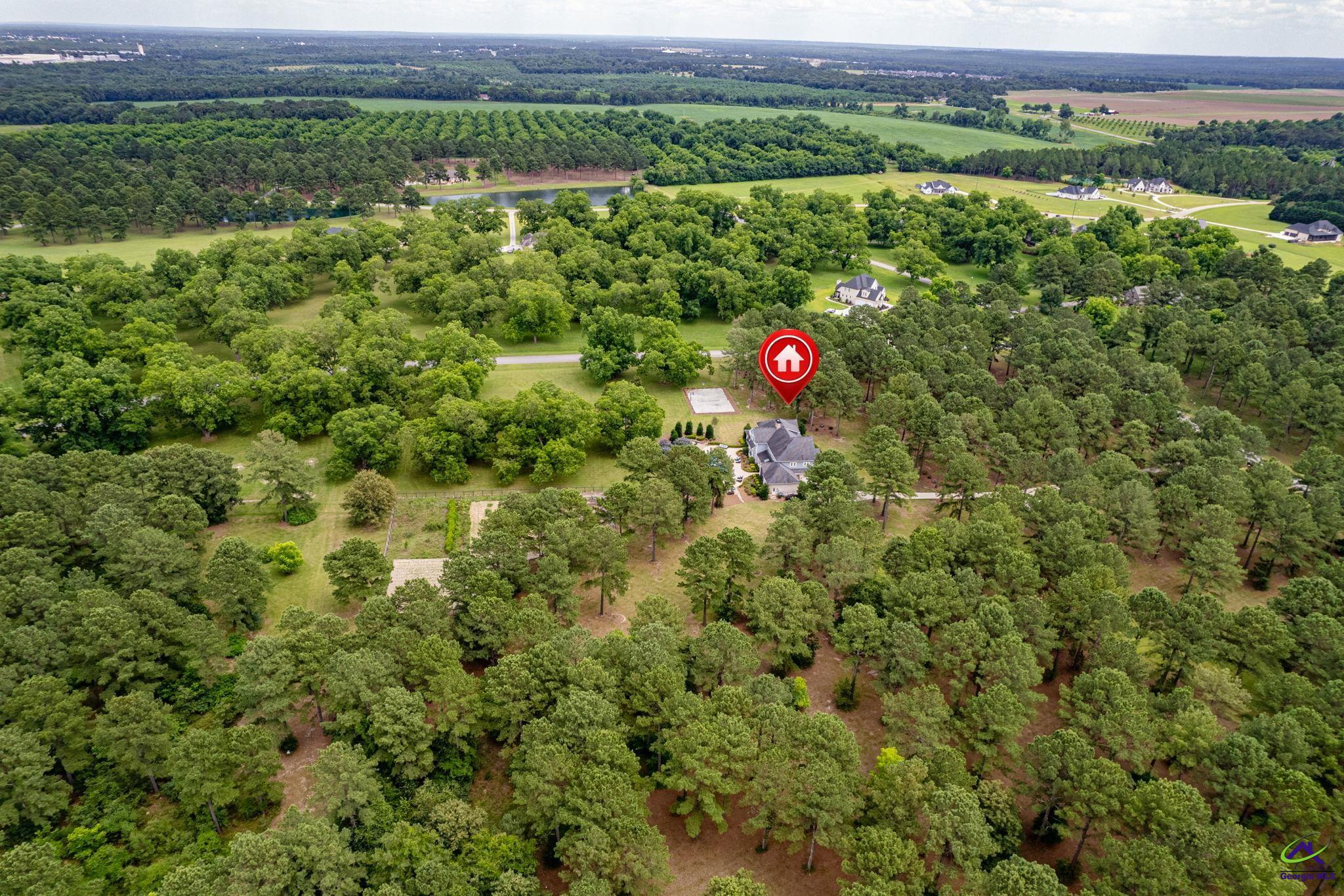 1015 Eagle Feather Trail