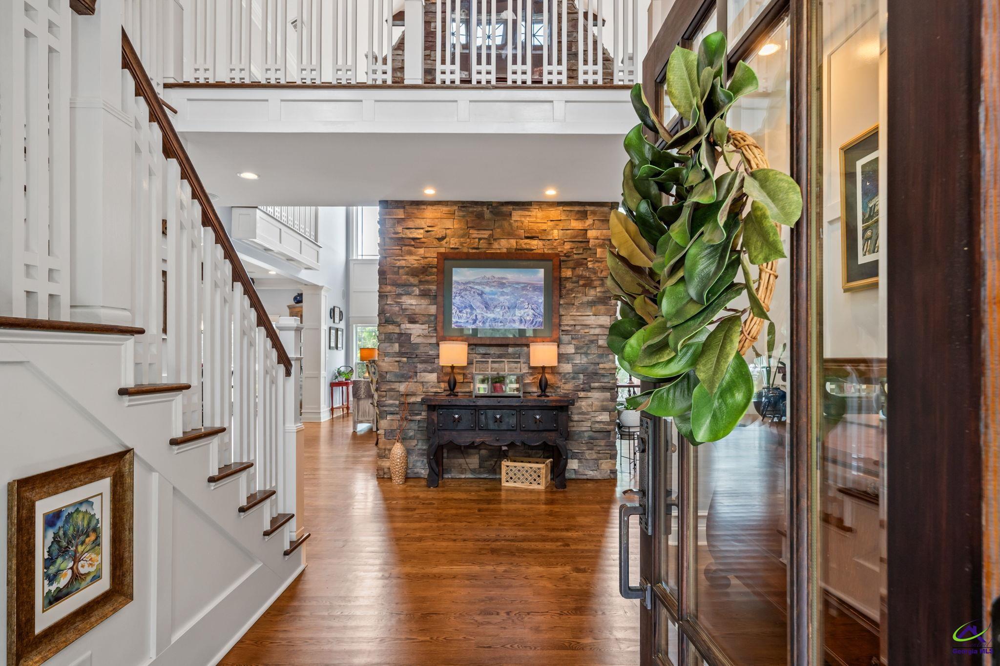 1015 Eagle Feather Trail