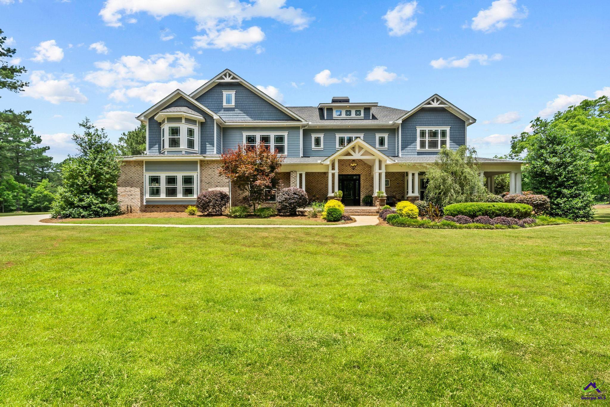 1015 Eagle Feather Trail