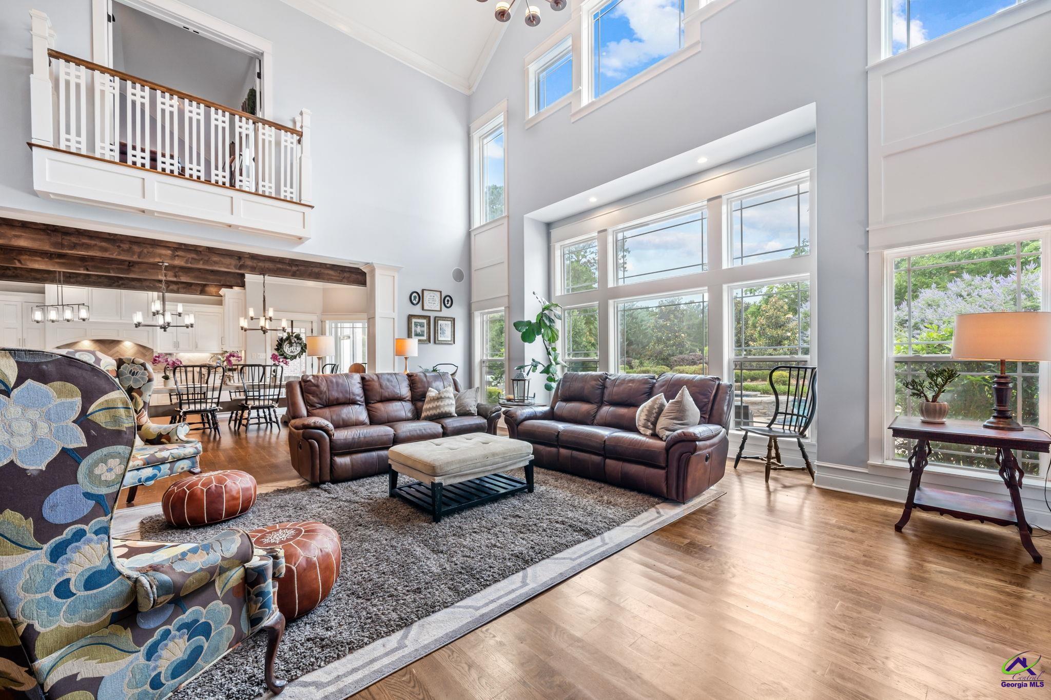 1015 Eagle Feather Trail