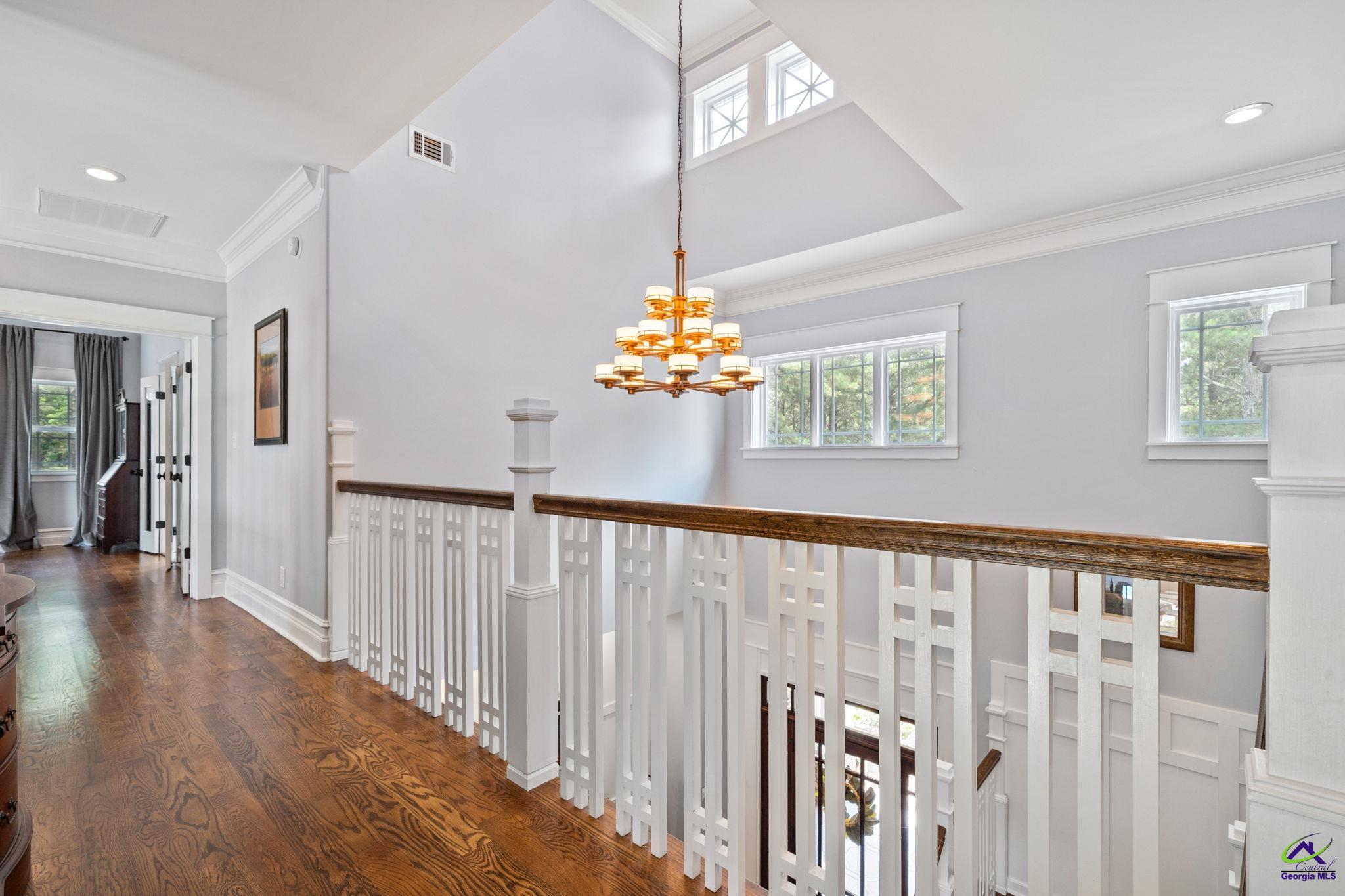 1015 Eagle Feather Trail