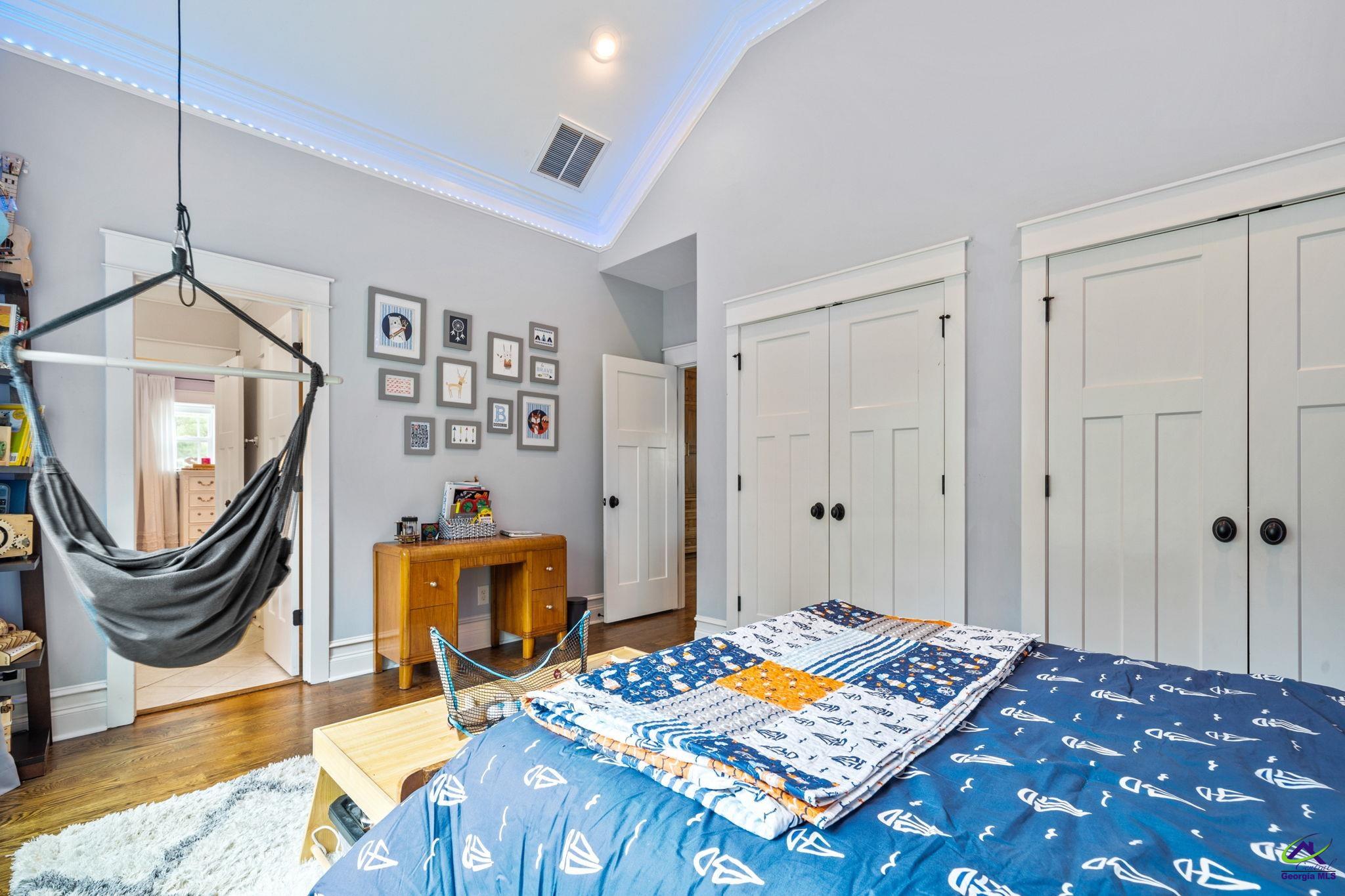 1015 Eagle Feather Trail