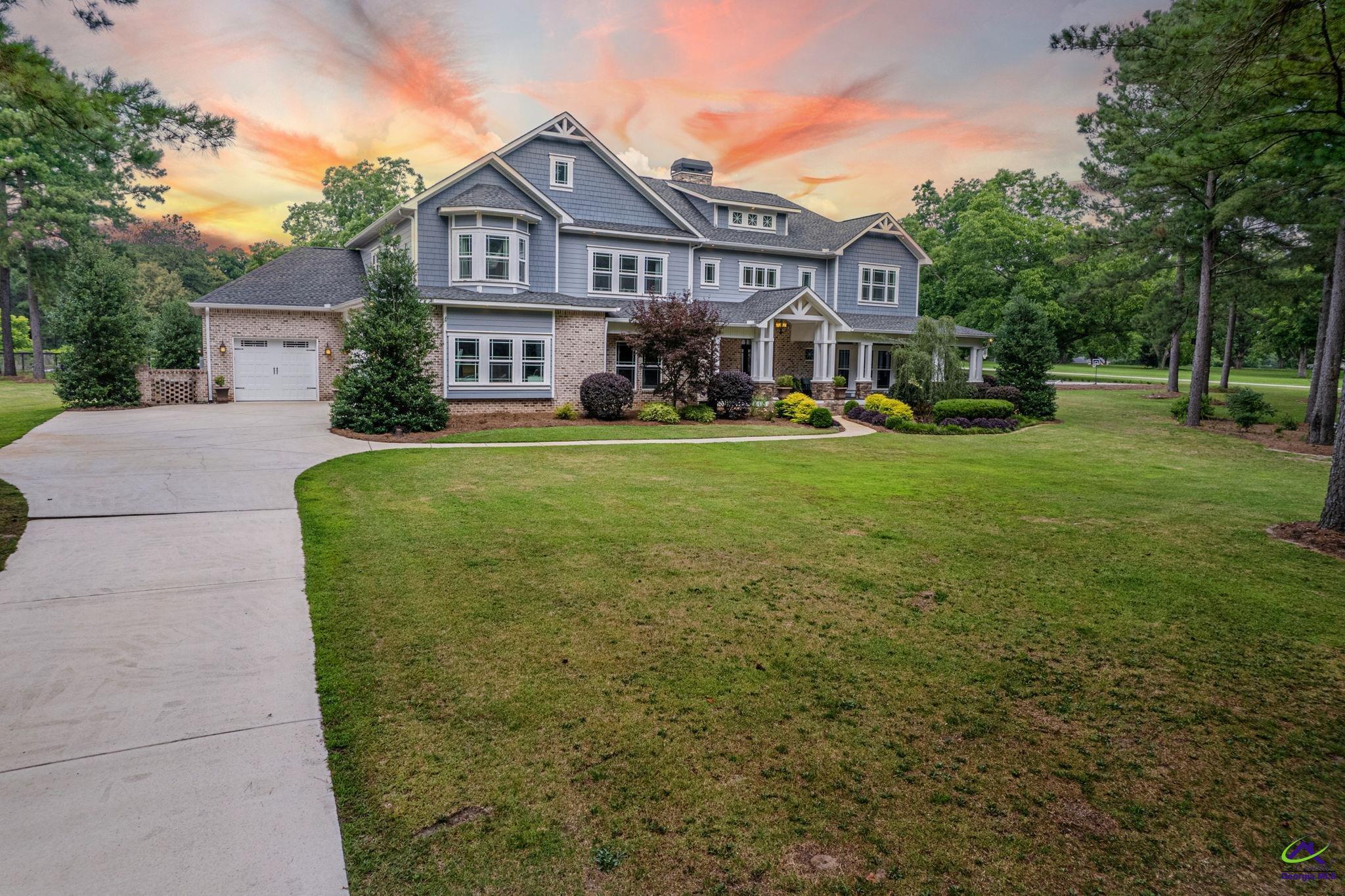 1015 Eagle Feather Trail