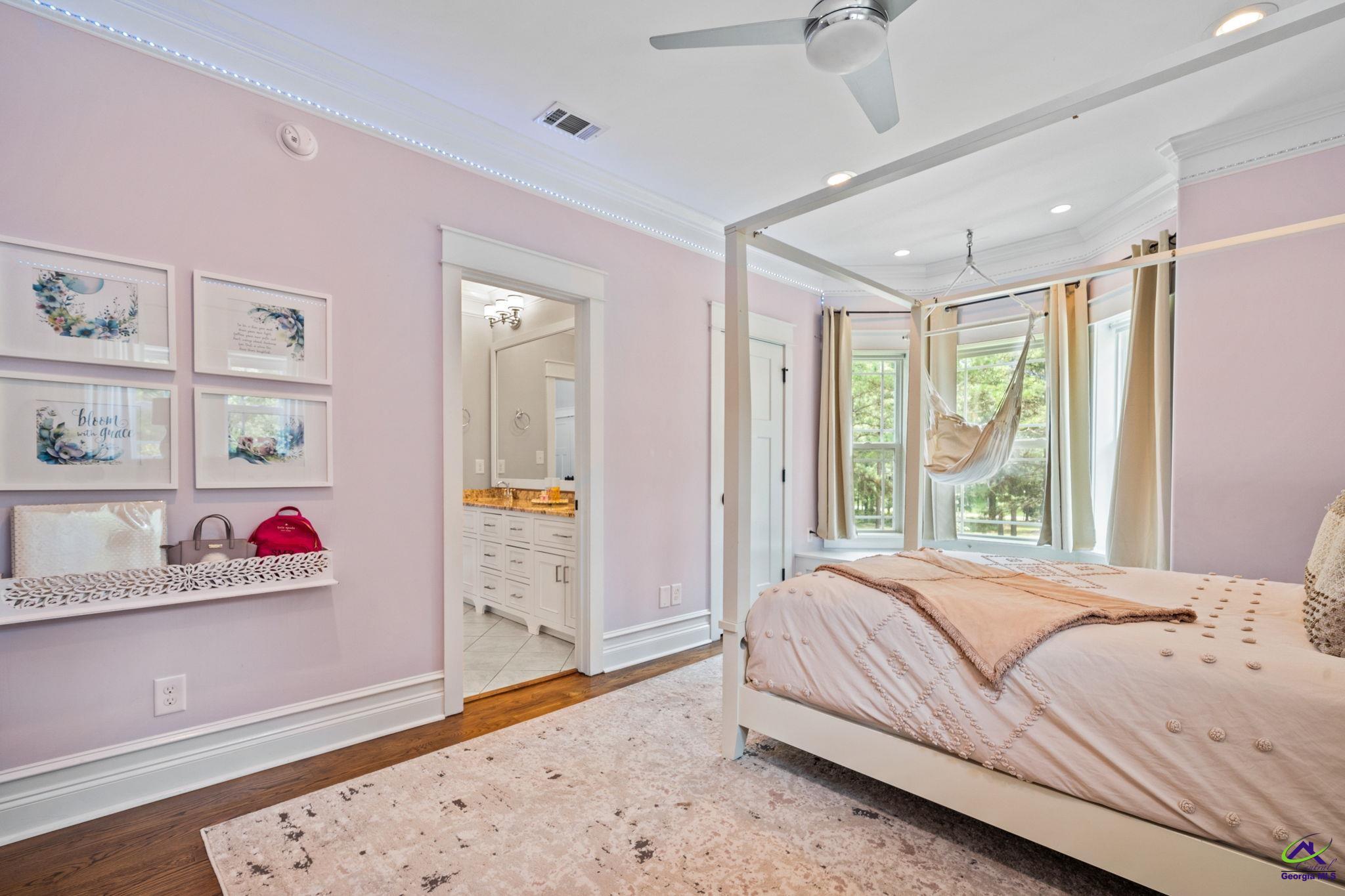 1015 Eagle Feather Trail