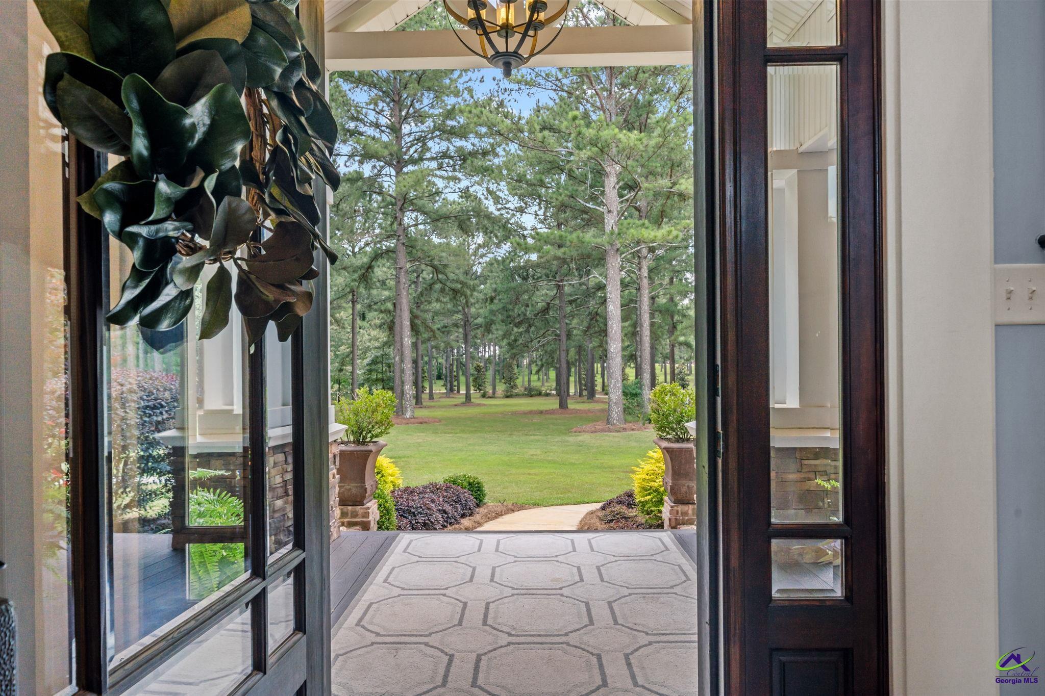 1015 Eagle Feather Trail