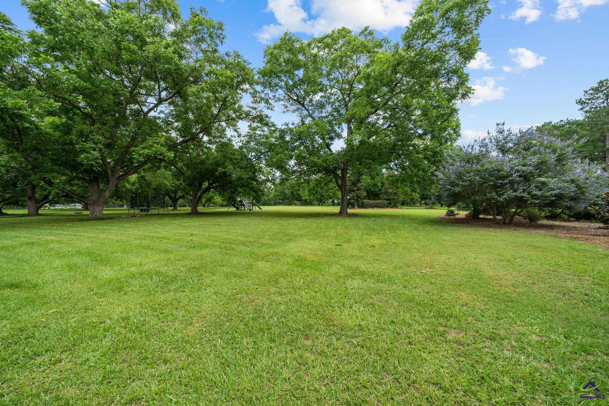 1015 Eagle Feather Trail