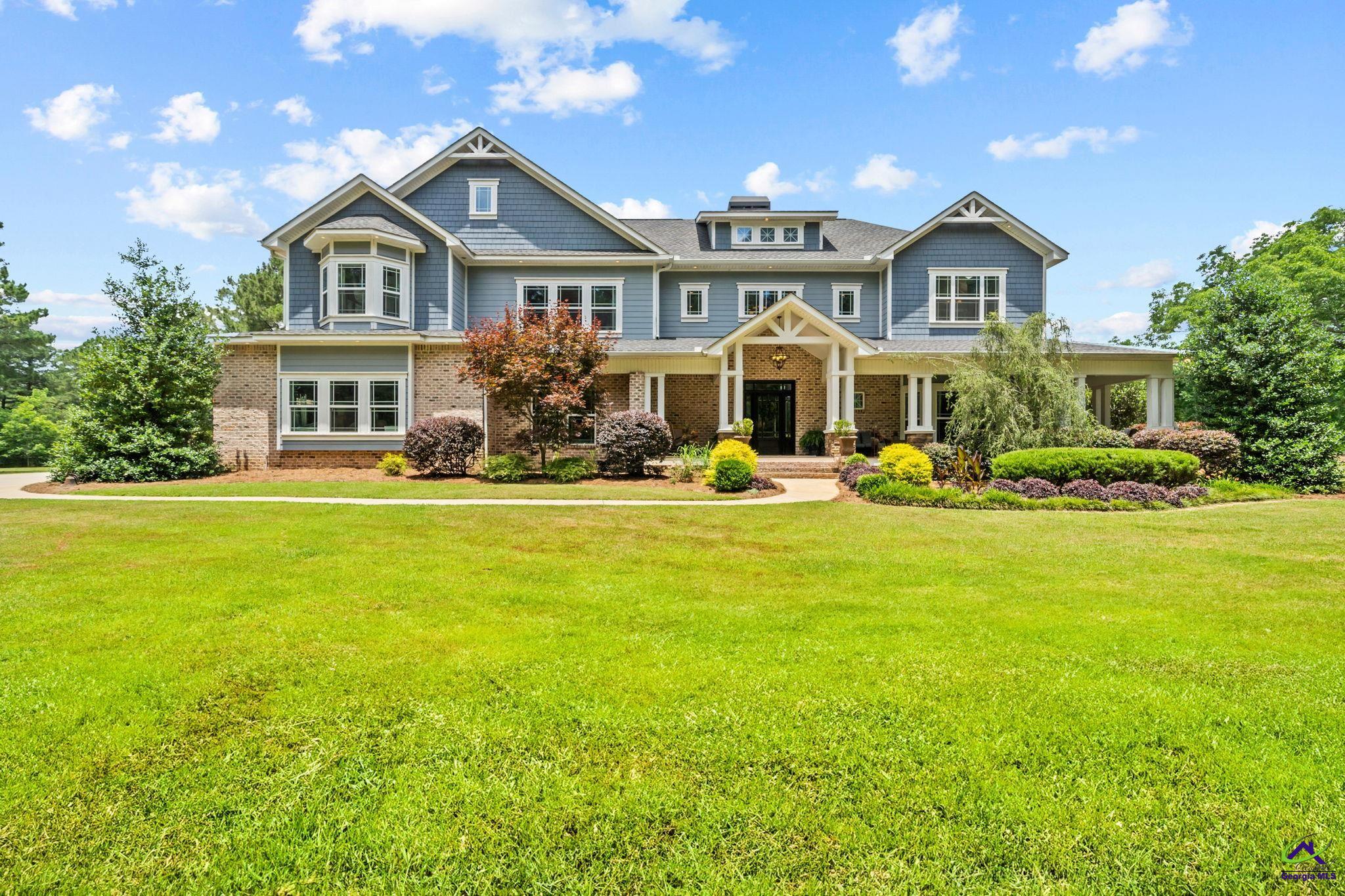 1015 Eagle Feather Trail