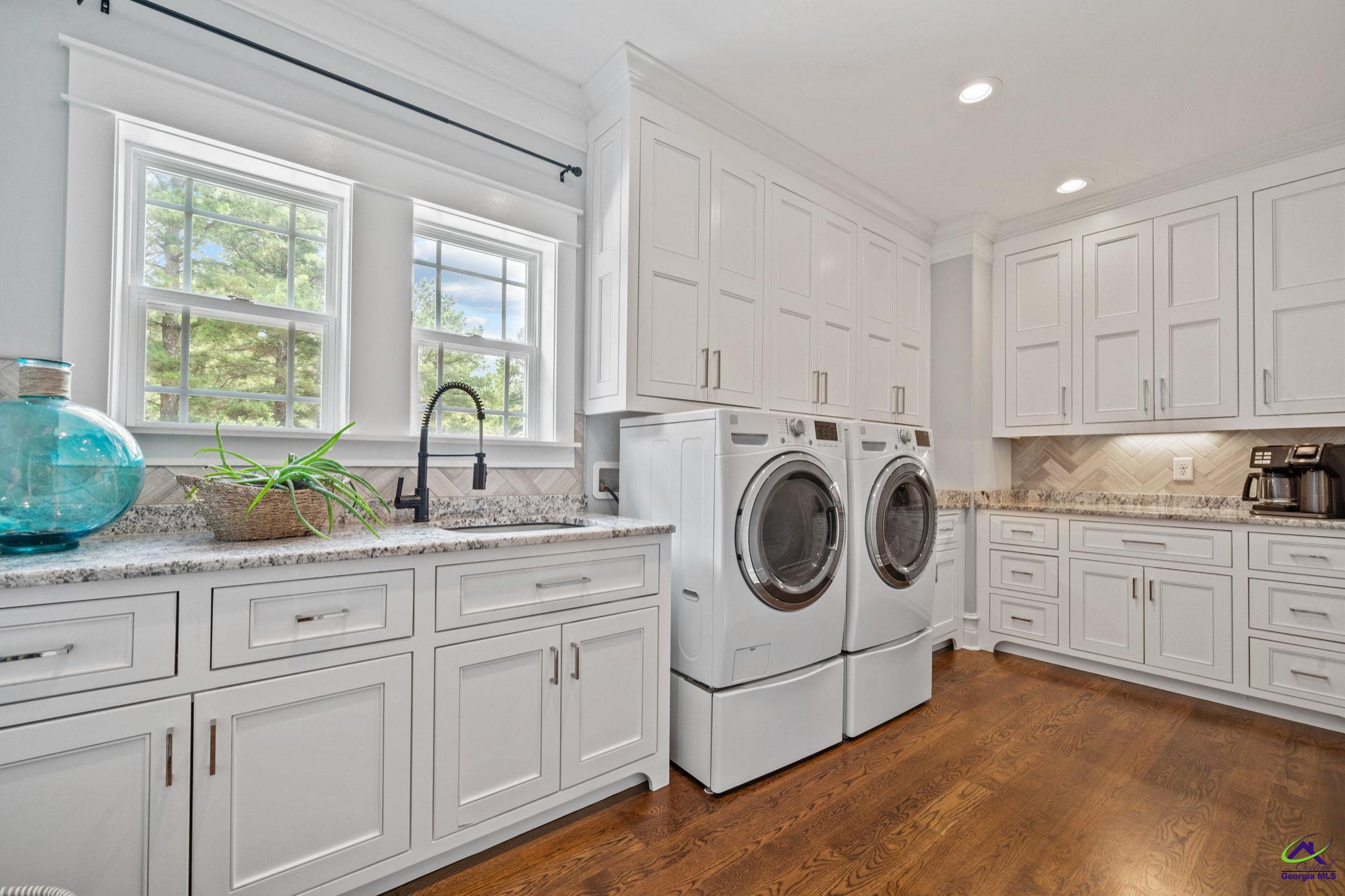 1015 Eagle Feather Trail