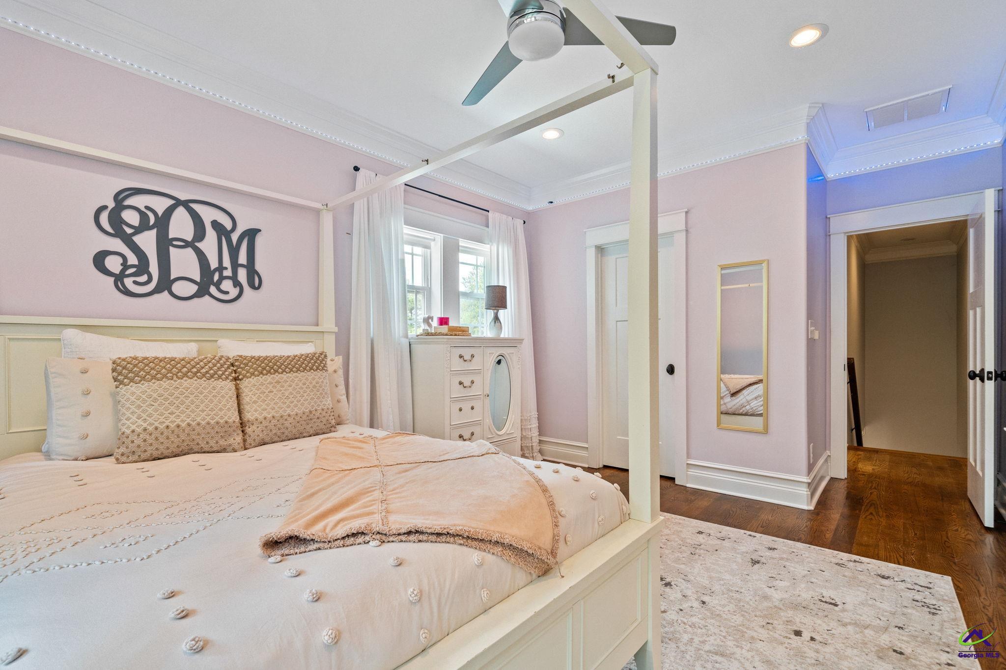 1015 Eagle Feather Trail