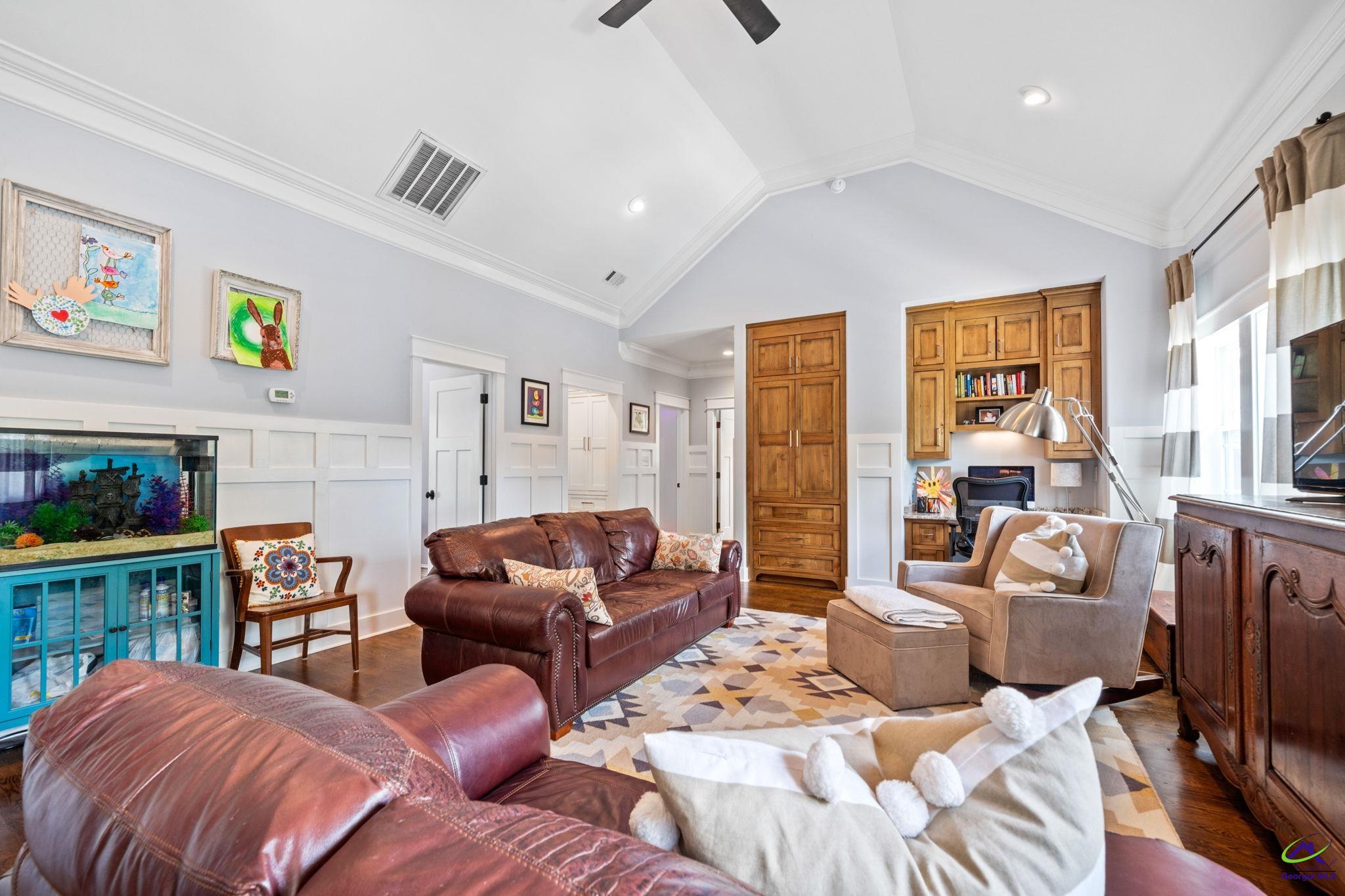 1015 Eagle Feather Trail