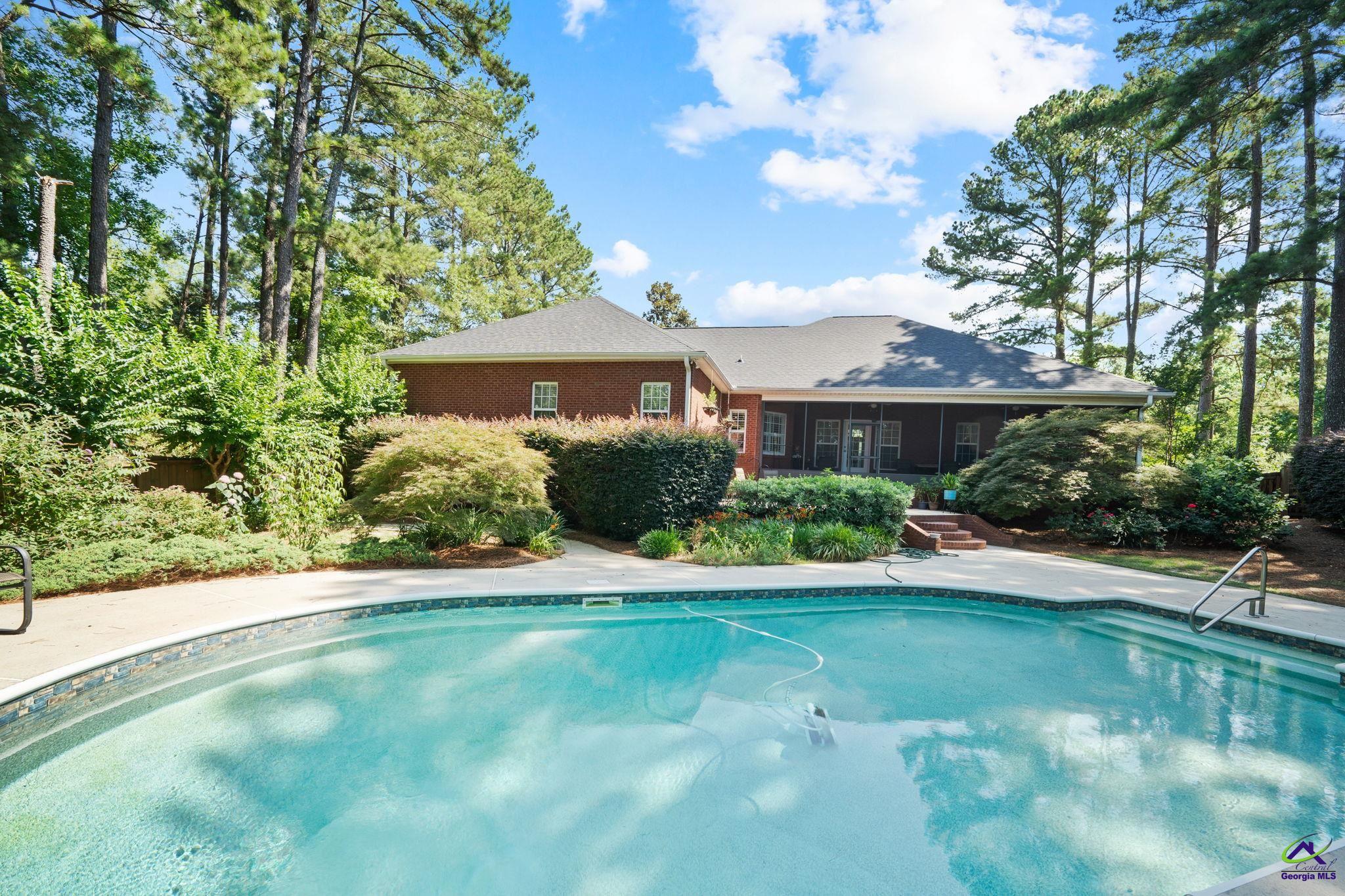 23 Willow Lake Drive