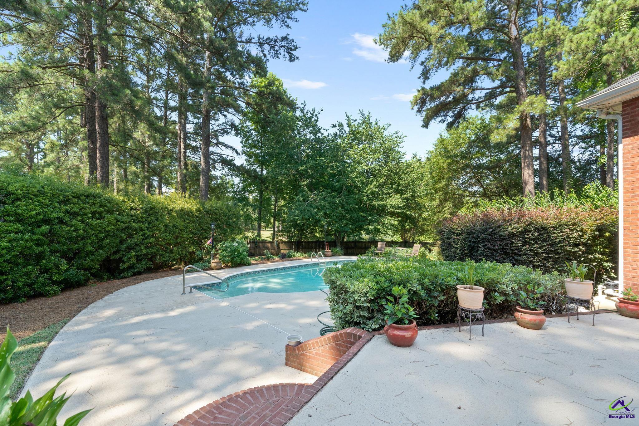 23 Willow Lake Drive