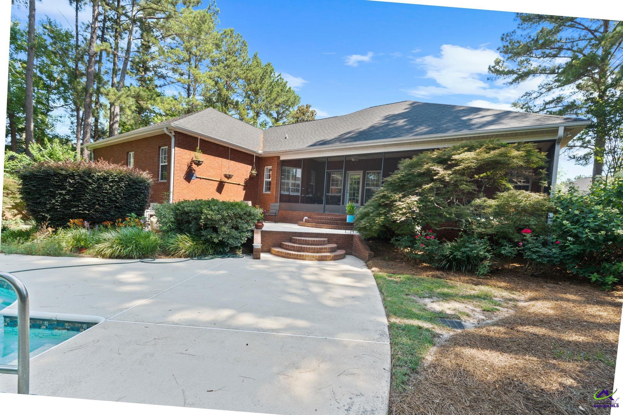 23 Willow Lake Drive