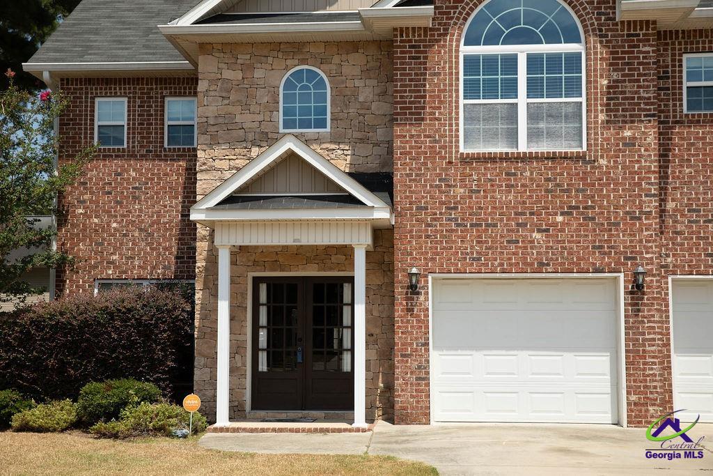 141 Forestbrooke Way