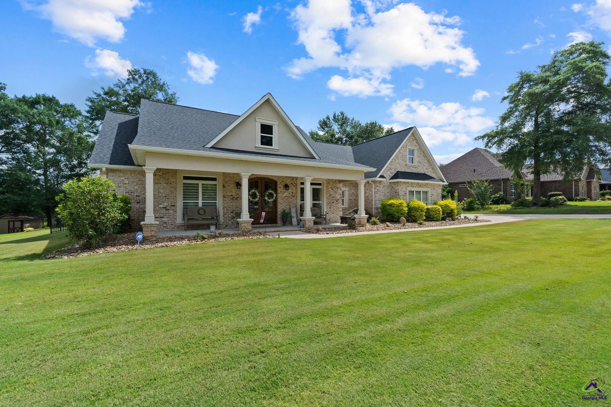 2027 Pin Oak Terrace