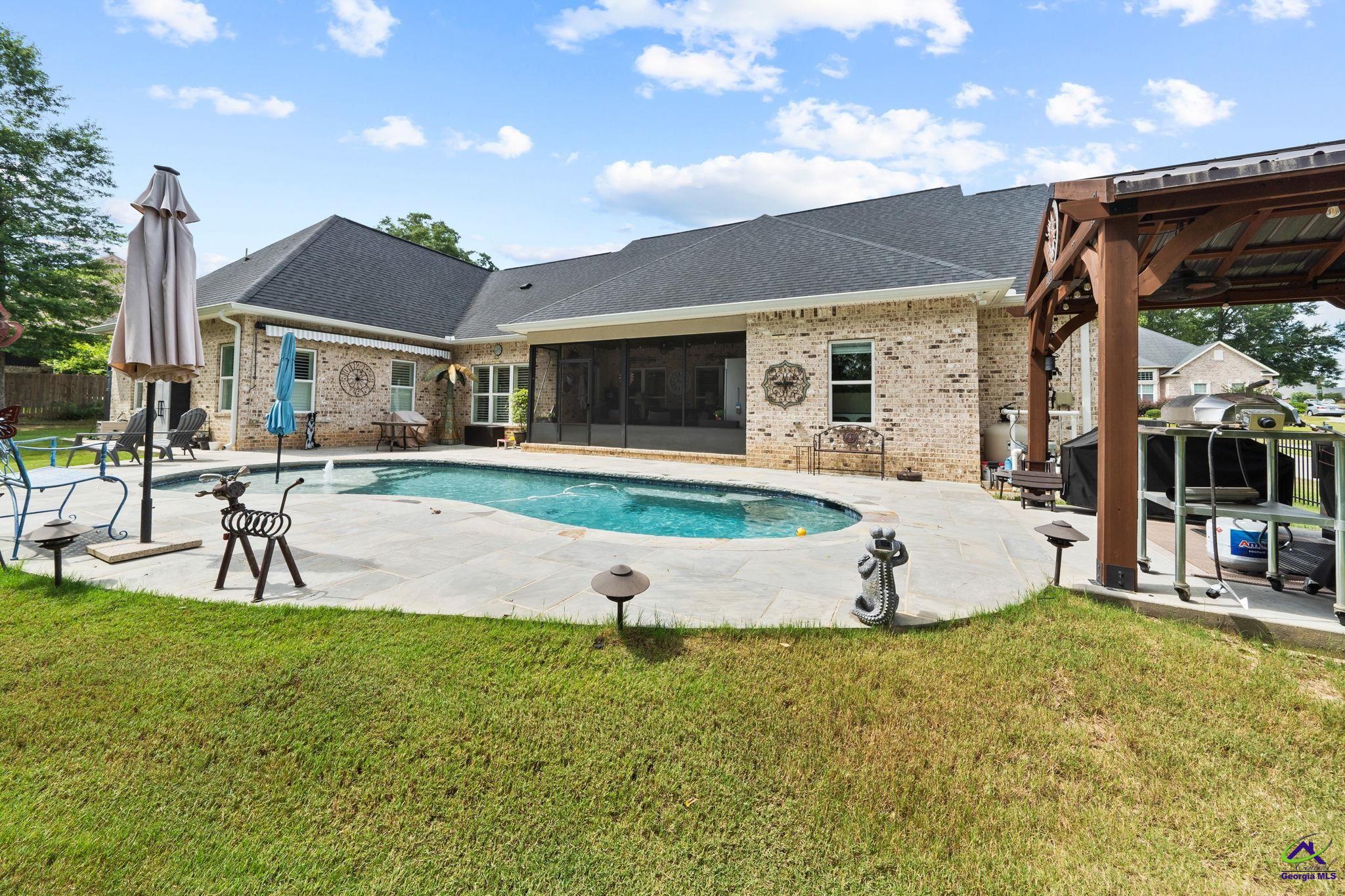 2027 Pin Oak Terrace