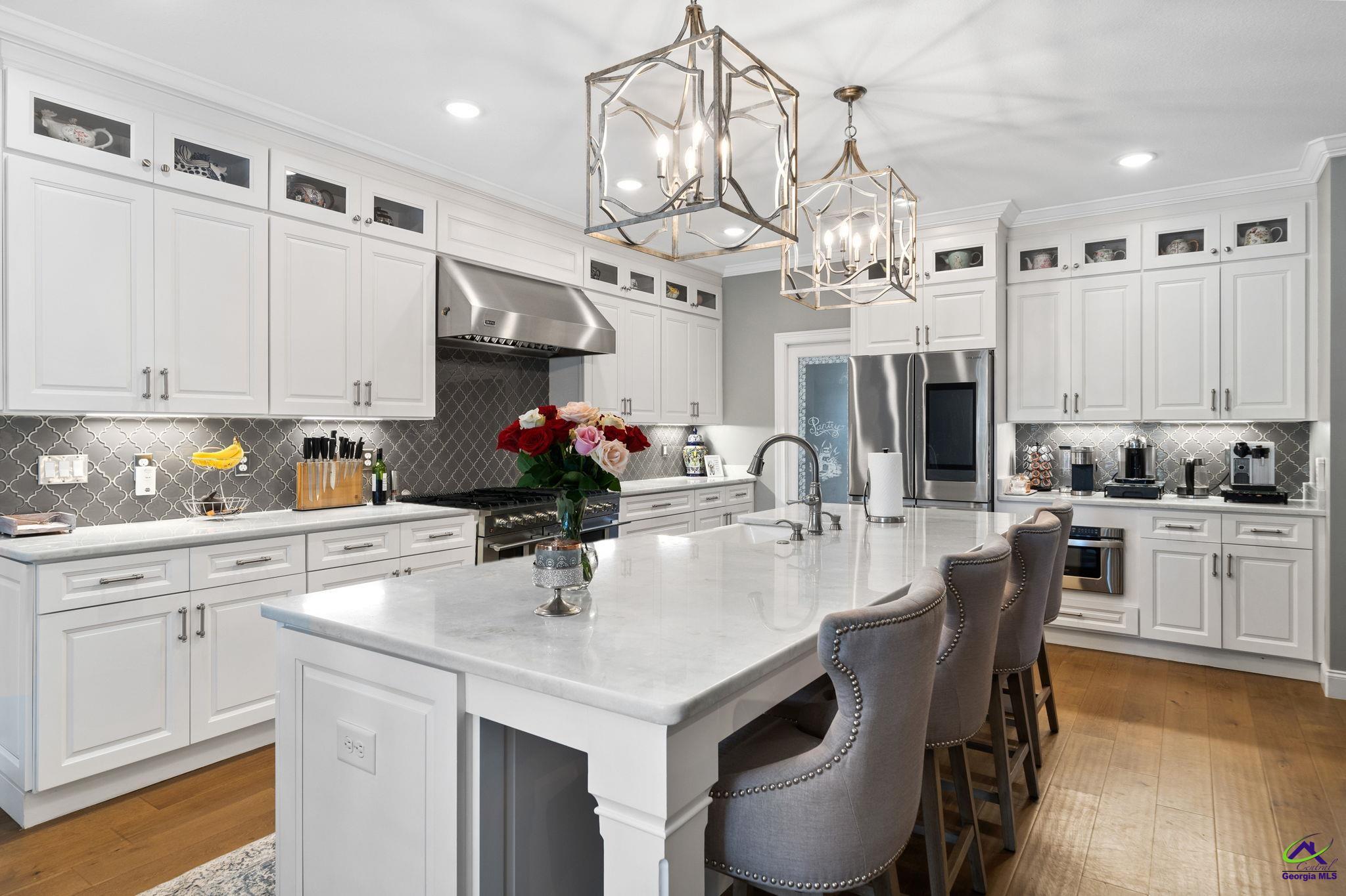 2027 Pin Oak Terrace