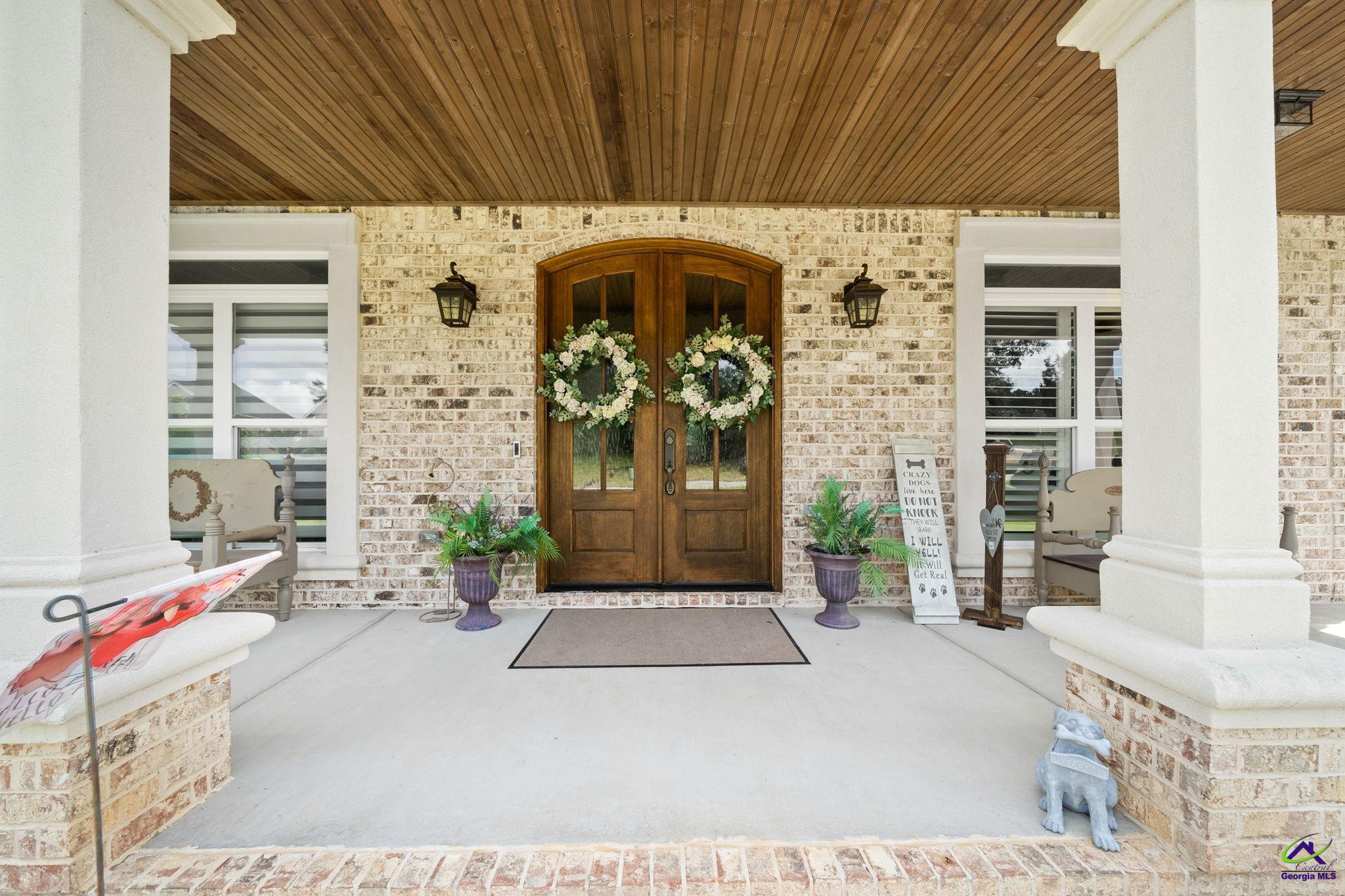 2027 Pin Oak Terrace