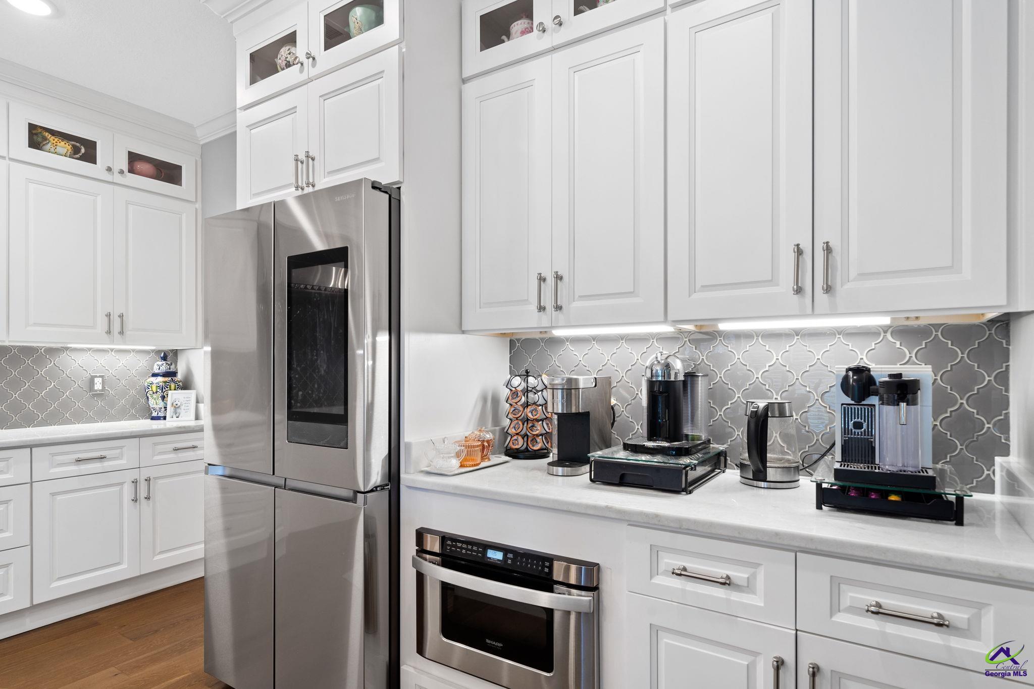 2027 Pin Oak Terrace