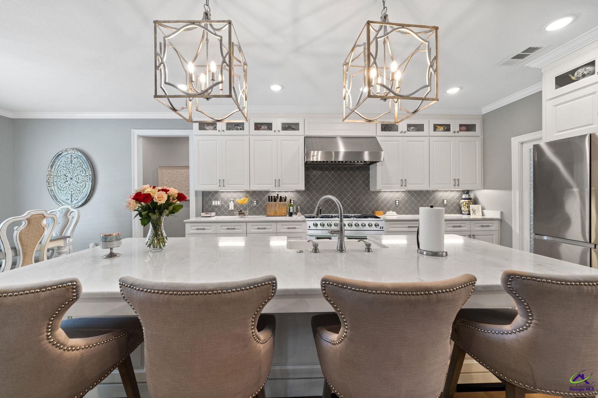 2027 Pin Oak Terrace