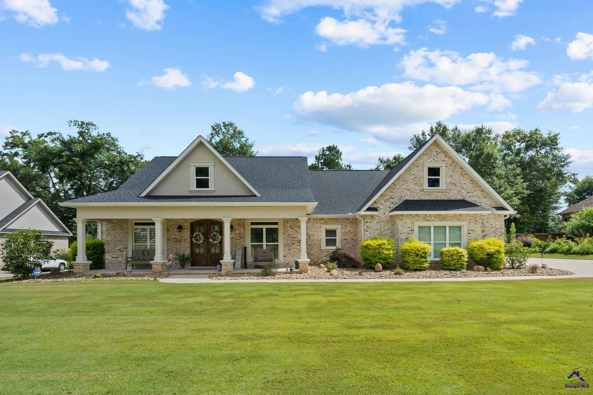 2027 Pin Oak Terrace