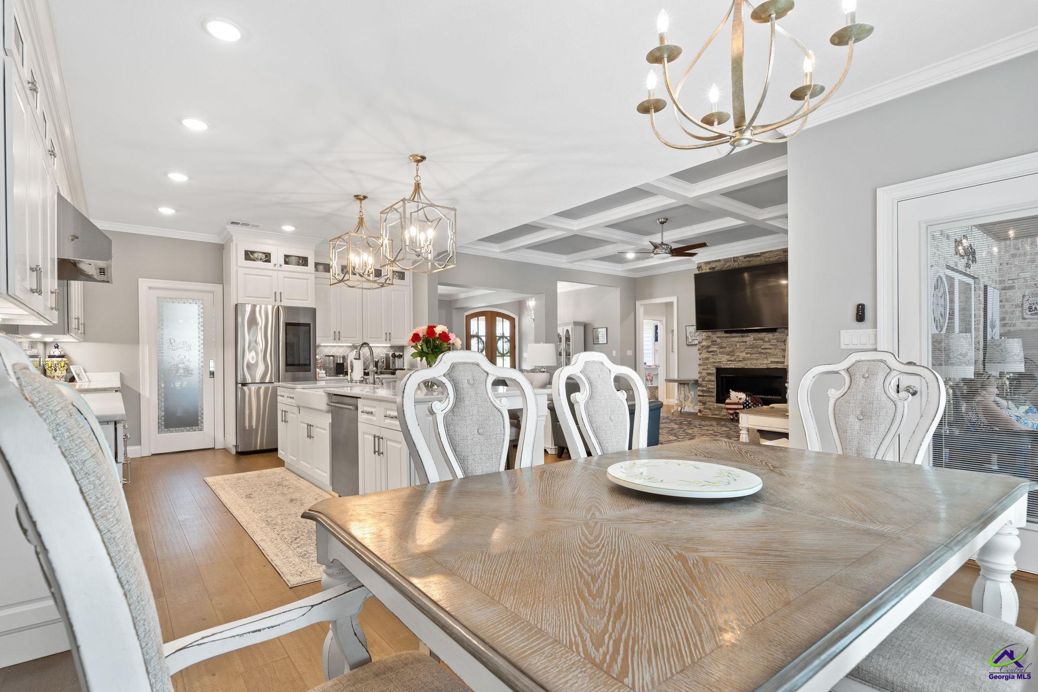 2027 Pin Oak Terrace