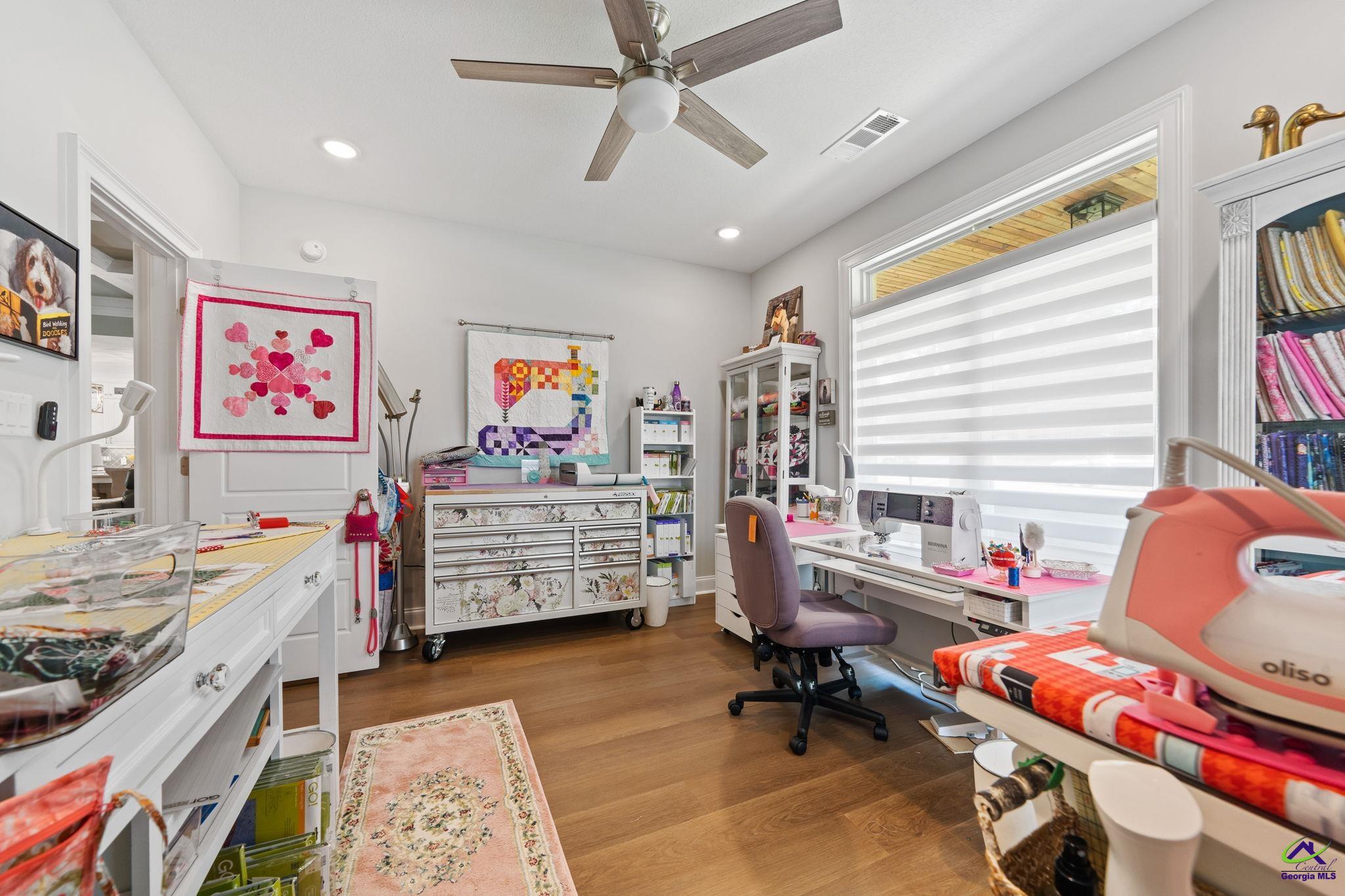 2027 Pin Oak Terrace