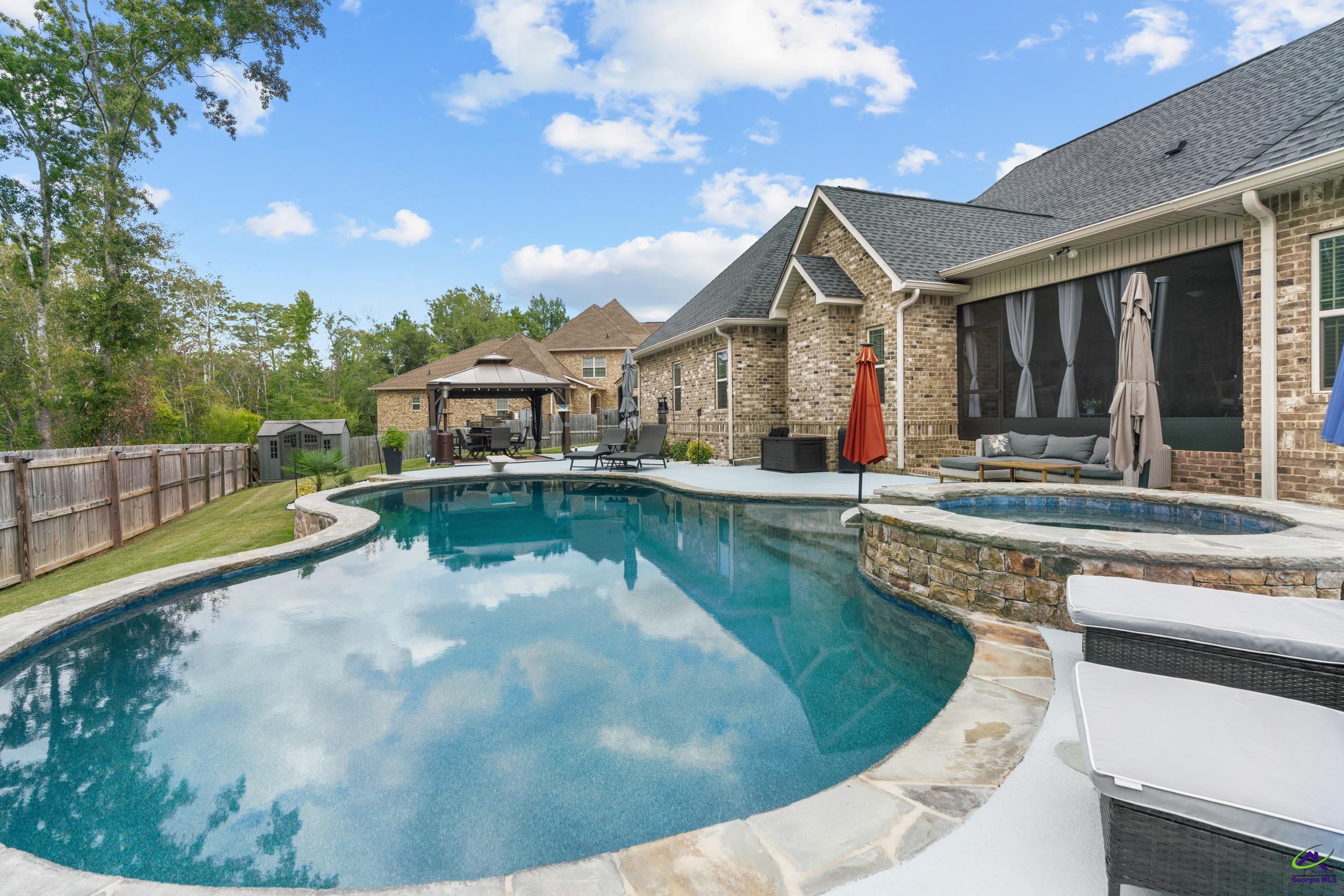 509 Woodlands Boulevard
