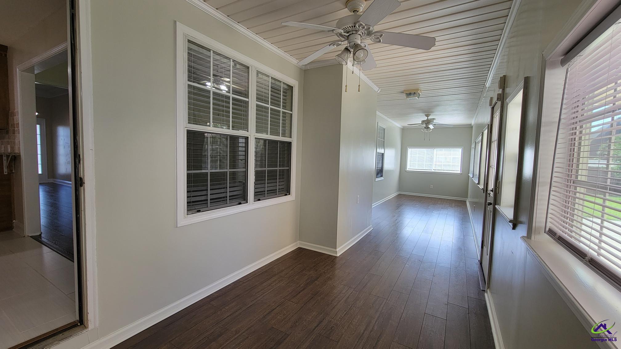 303 Hummingbird Lane